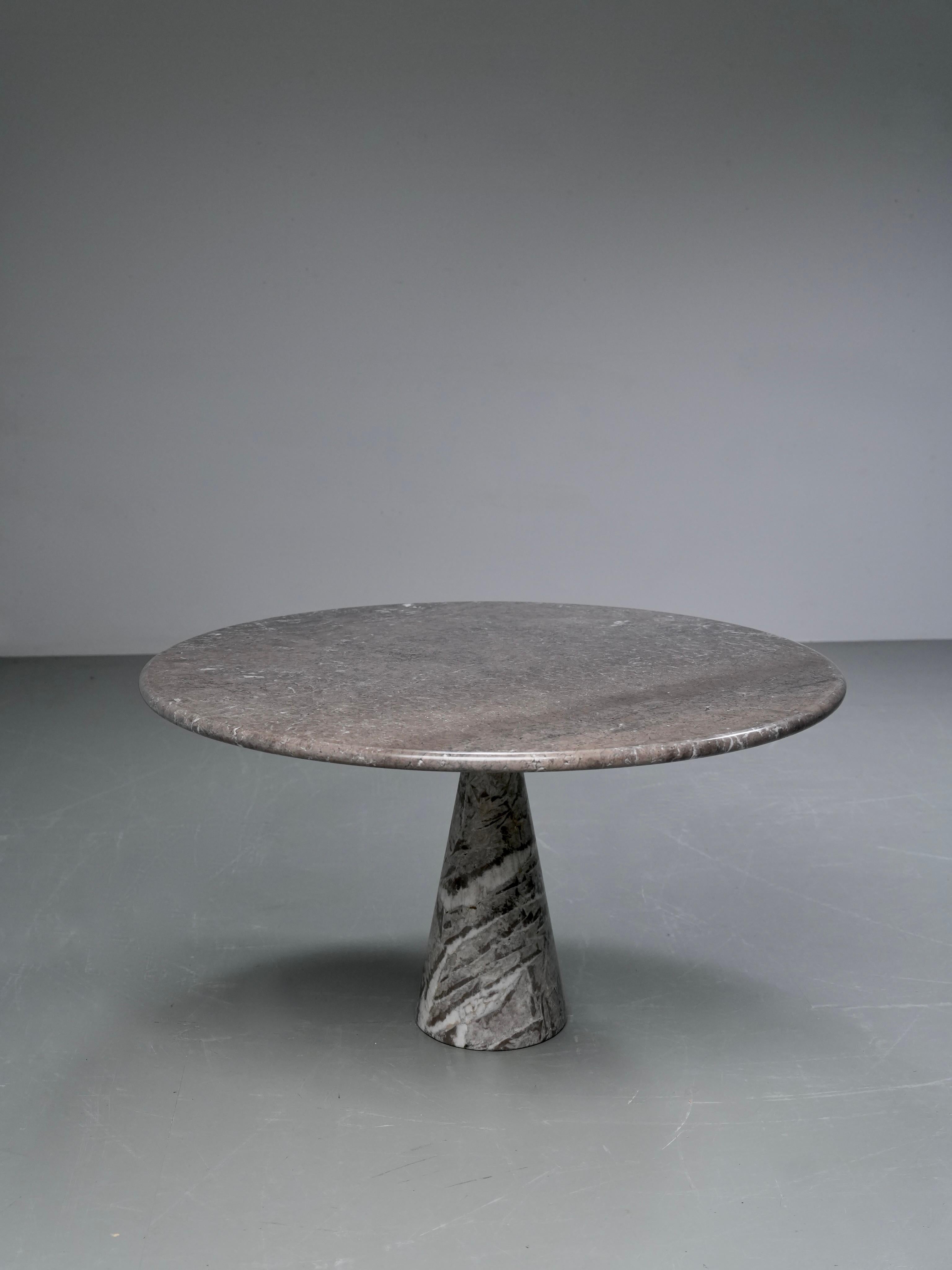 Mid-Century Modern Angelo Mangiarotti 'M1' Dining Table for Skipper in light grey Marble, 1969 For Sale