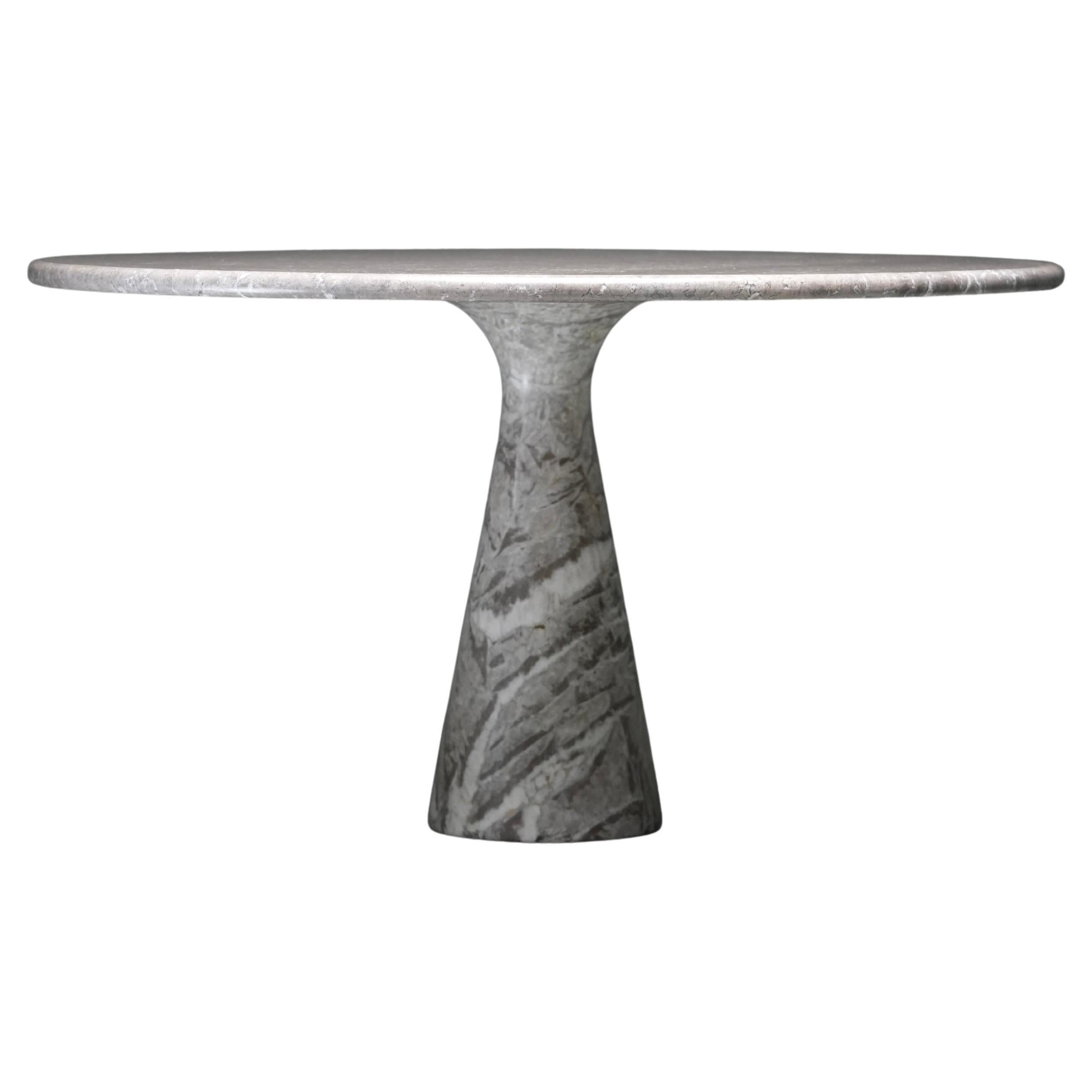 Angelo Mangiarotti 'M1' Dining Table for Skipper in light grey Marble, 1969