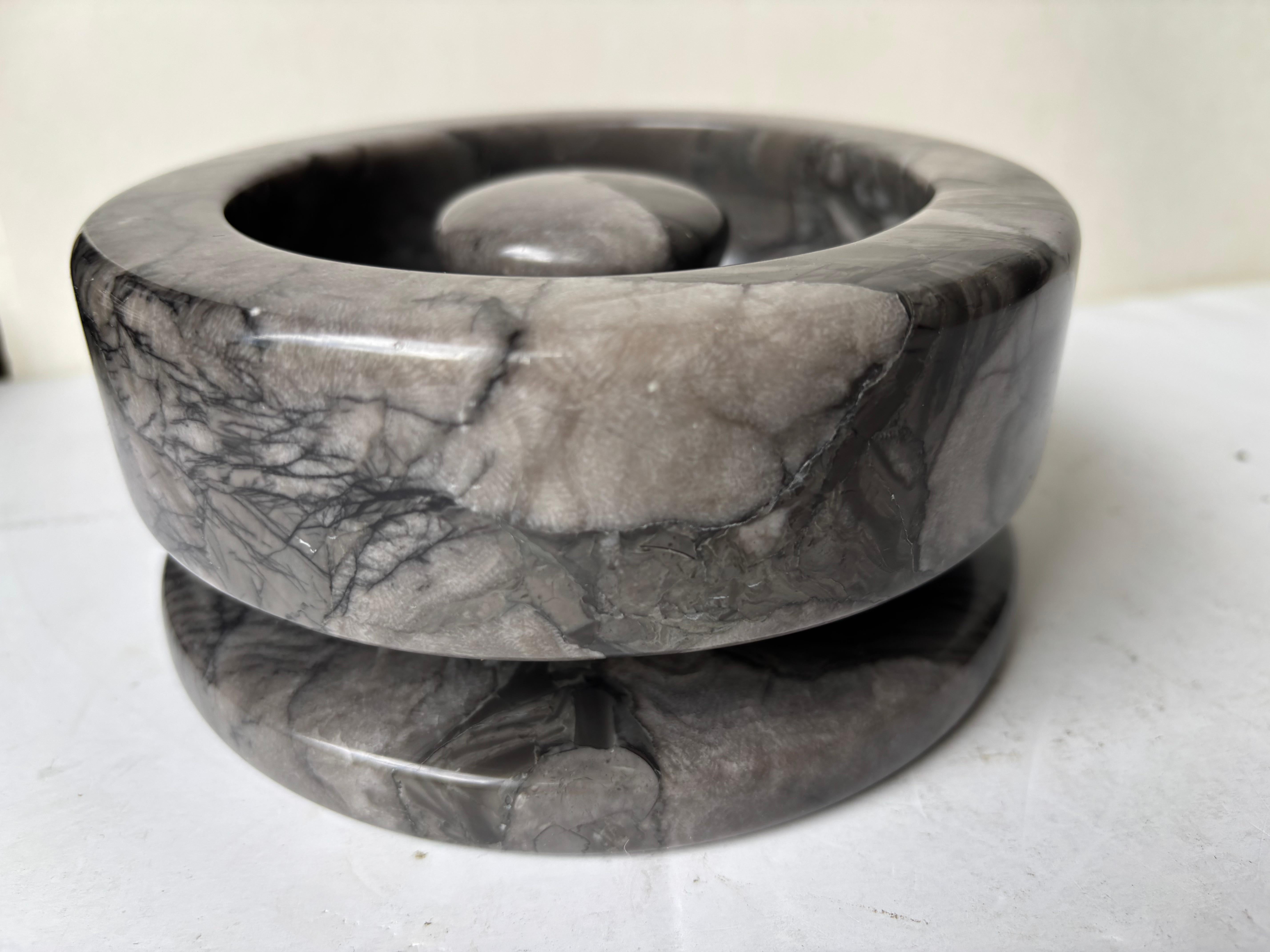 Carved Angelo Mangiarotti marble bowl / vessel  by Knoll For Sale