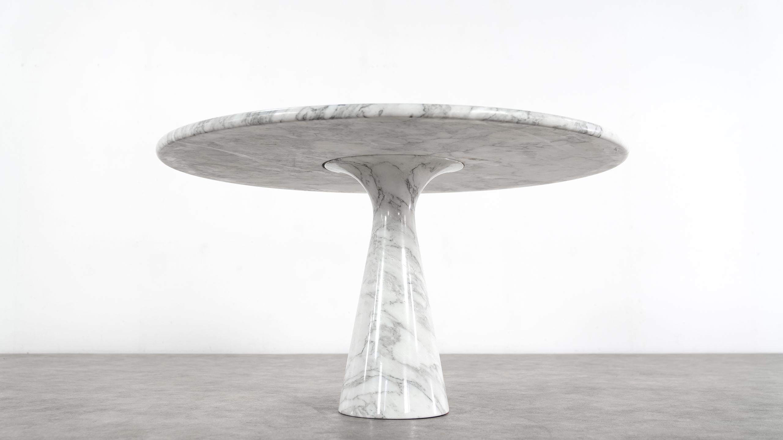 Angelo Mangiarotti Marble Dining Table  1972 by Skipper, Italy 12