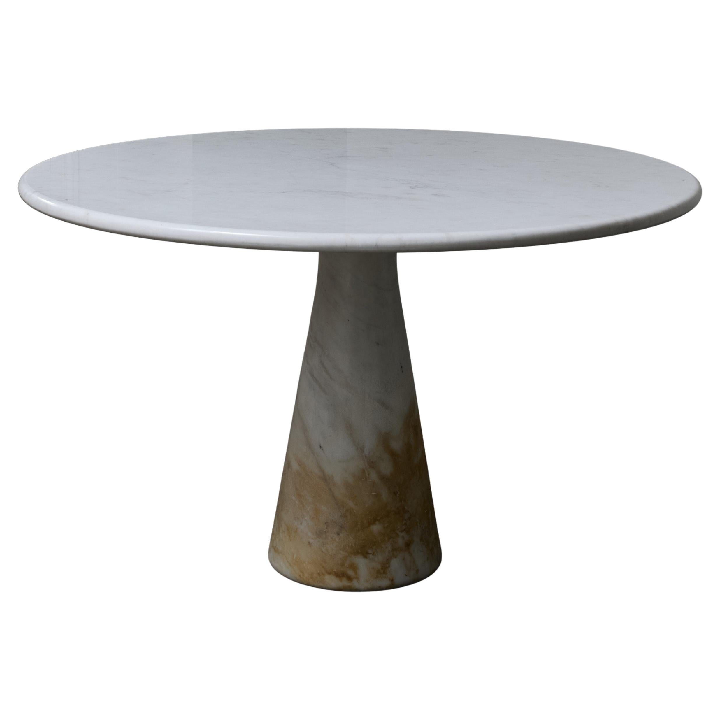 Angelo Mangiarotti Gueridon rond en marbre
