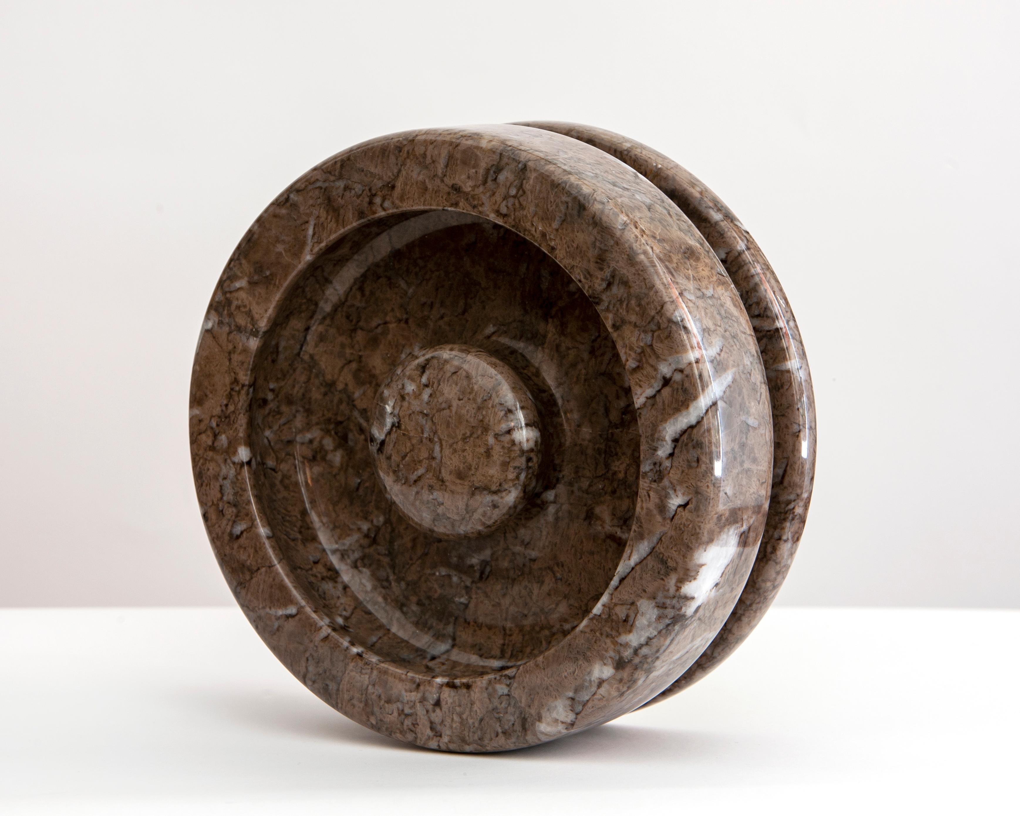 Angelo Mangiarotti, marble vase, mod. 8532, for Knoll, 1968 in vendita 2