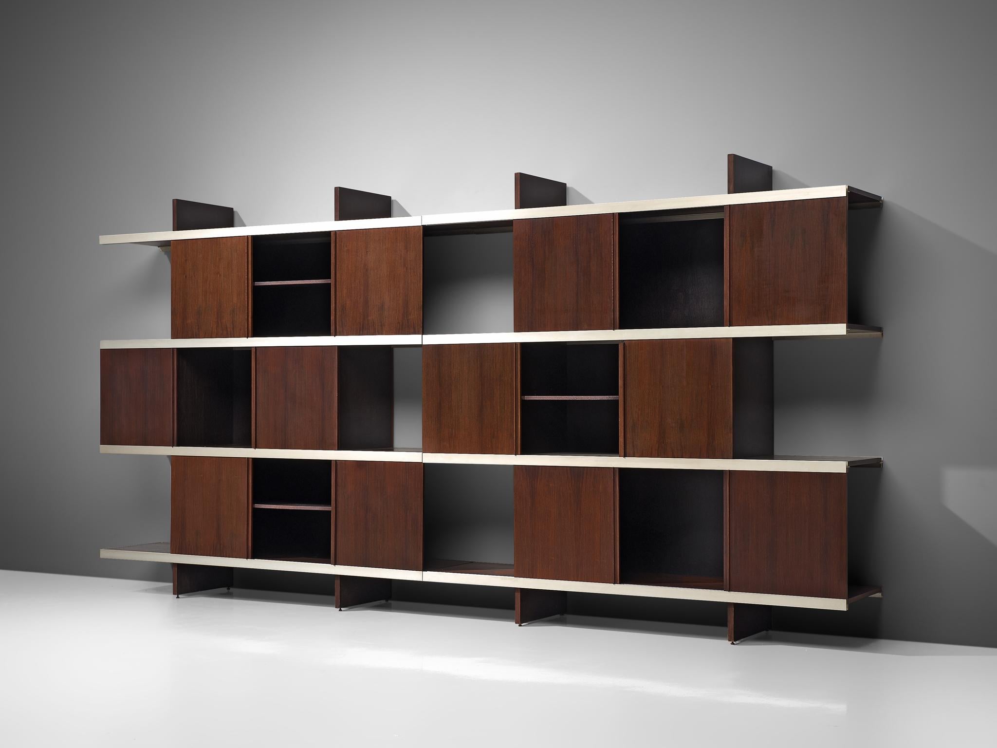 Angelo Mangiarotti for Poltronova, cabinet or bookcase from the multiuse series, exotic wood, aluminum, Italy, 1960s.

Beautiful bookcase or sideboard of the multiuse series that Mangiarotti designed for Poltronova. Multiuse series stands for