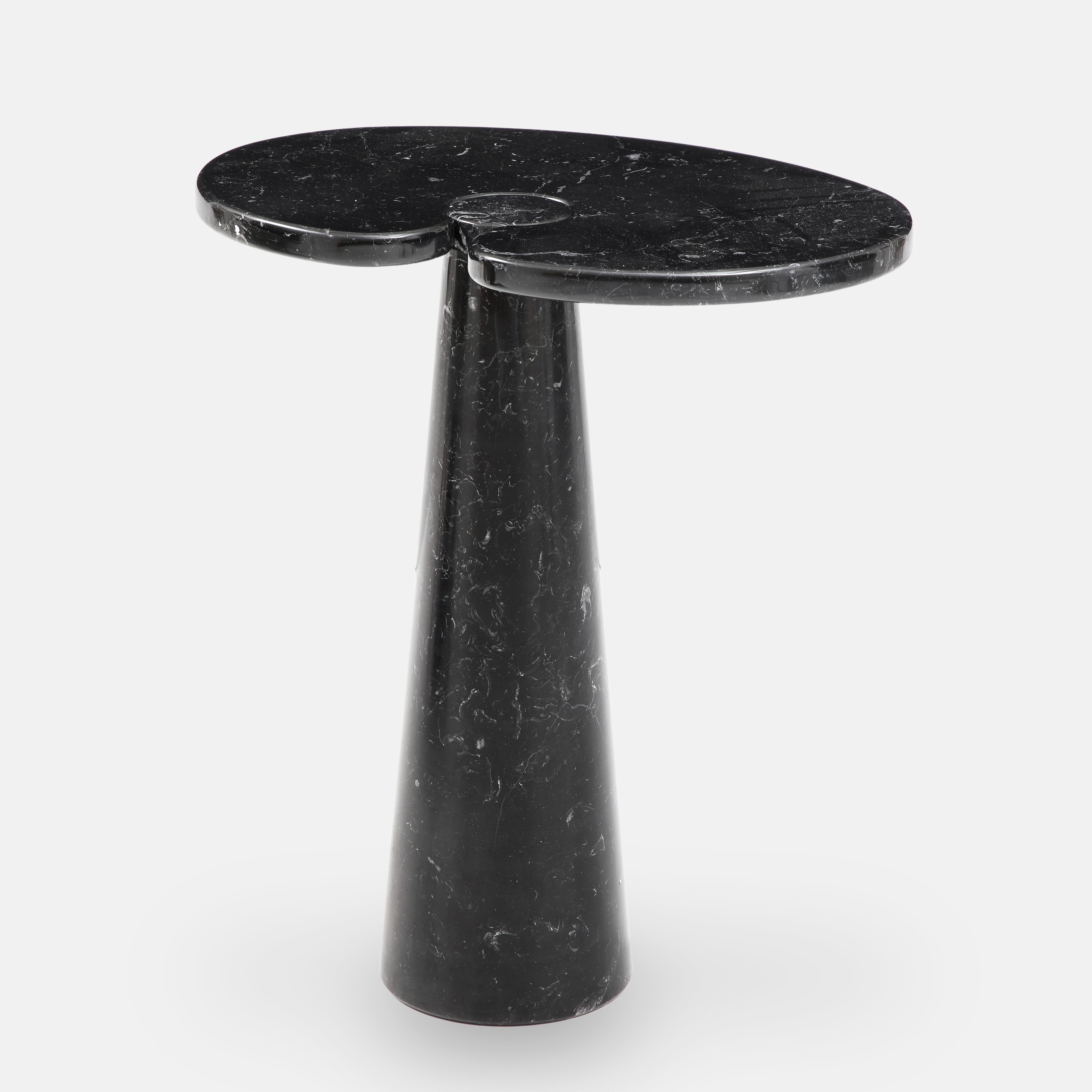Mid-Century moderno Angelo Mangiarotti Nero Marquina Marble Tall Side Table dalla Serie Eros, 1971 in vendita