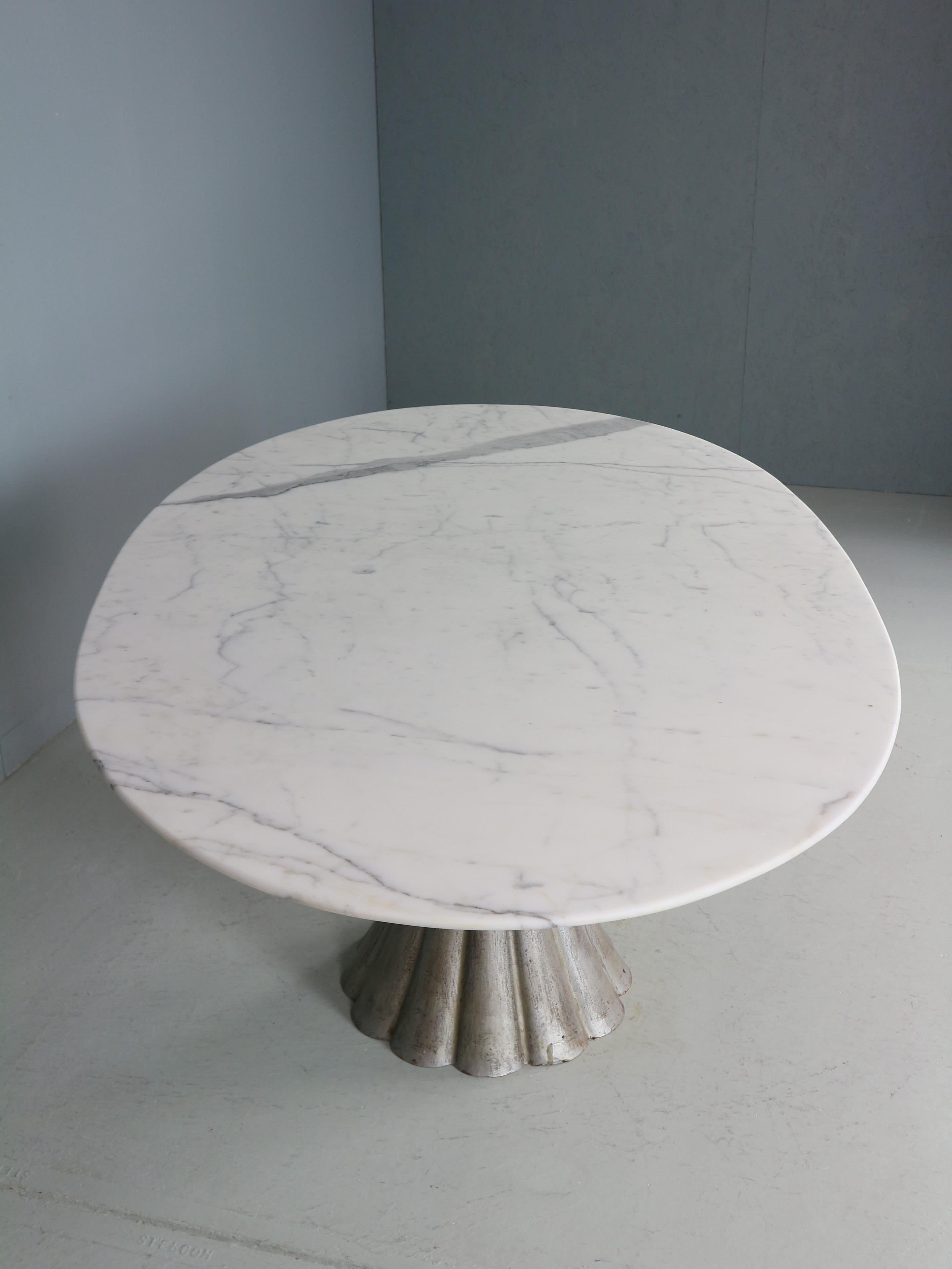 Angelo Mangiarotti Oval Marble & Iron Cast Dinning Table, 1970's Italy 1