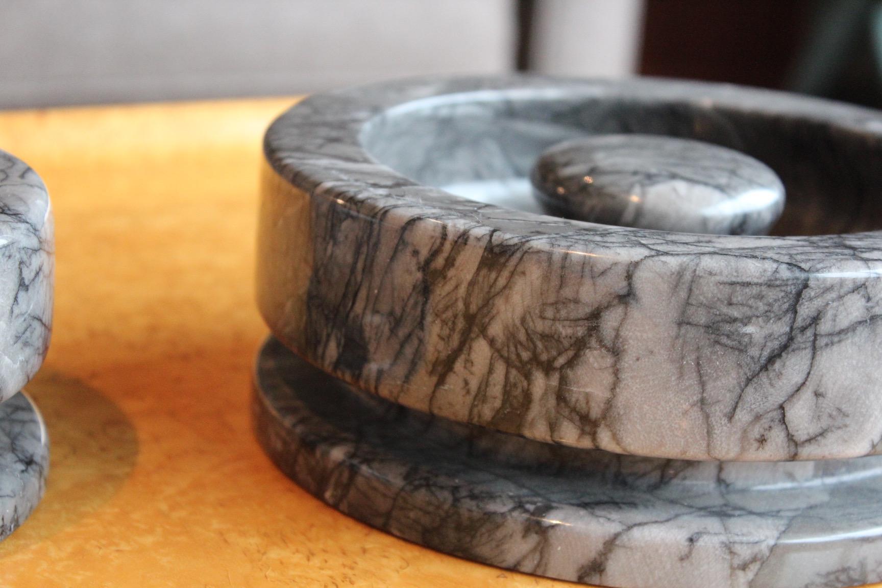 Angelo Mangiarotti Pair of Marble Bowls For Sale 4