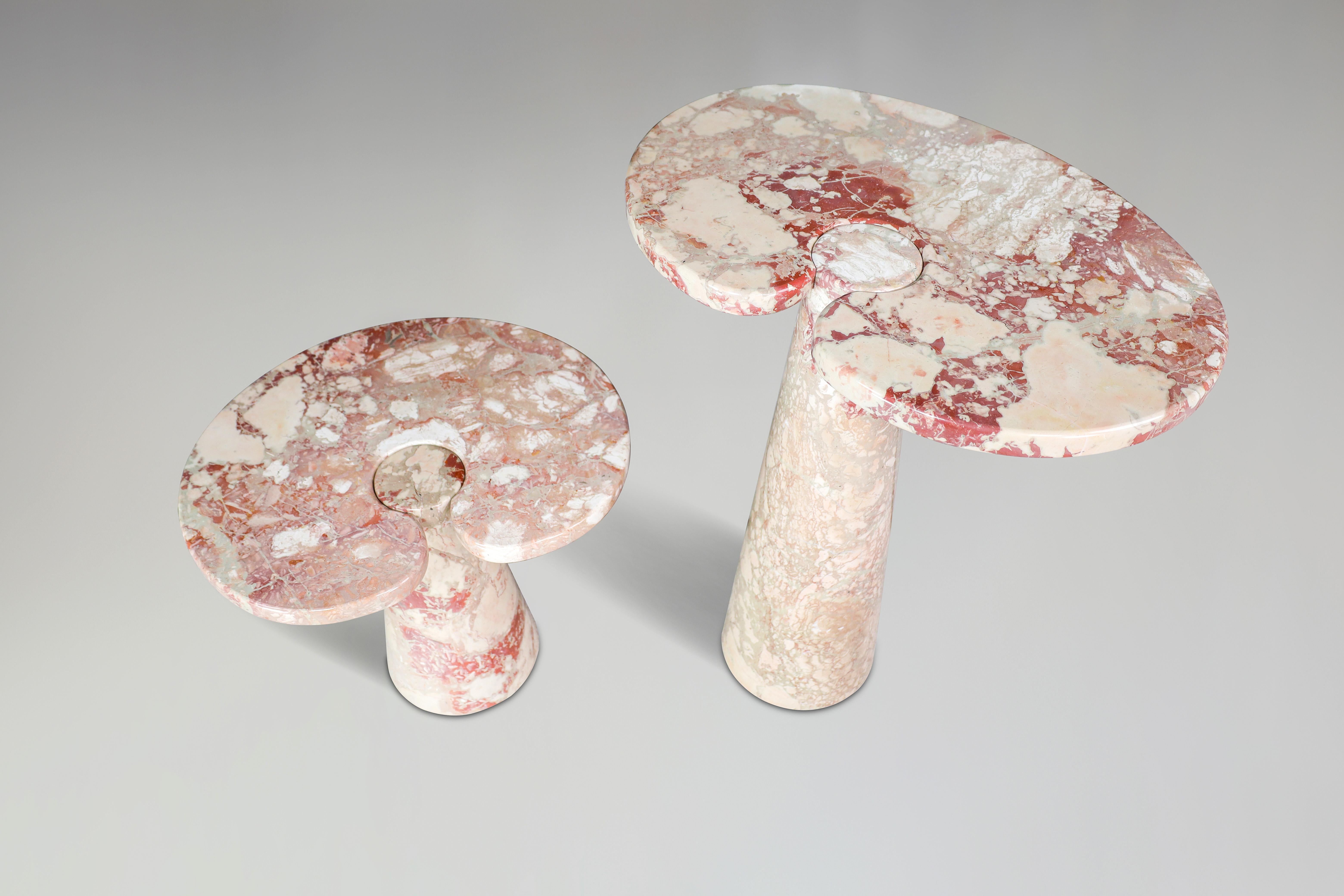 Late 20th Century Angelo Mangiarotti pair of two Salmon-colored marble consoles for Skipper 1970s For Sale