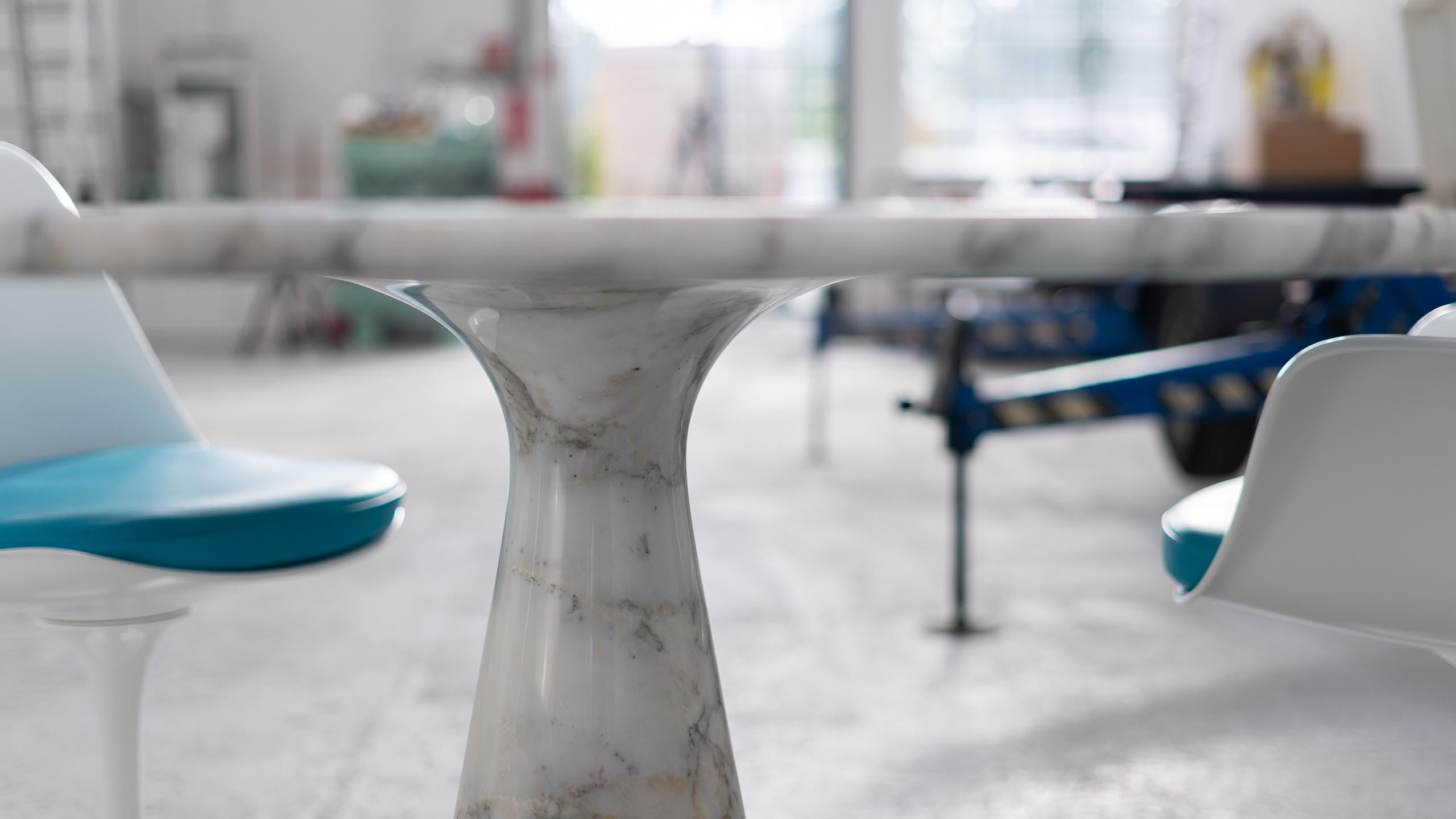 Angelo Mangiarotti, Pedestal Marble Dining Table, 1972 by Skipper, Italy 3