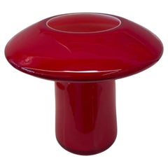 Angelo Mangiarotti red glass vase for Knoll International, Italy, circa 1968