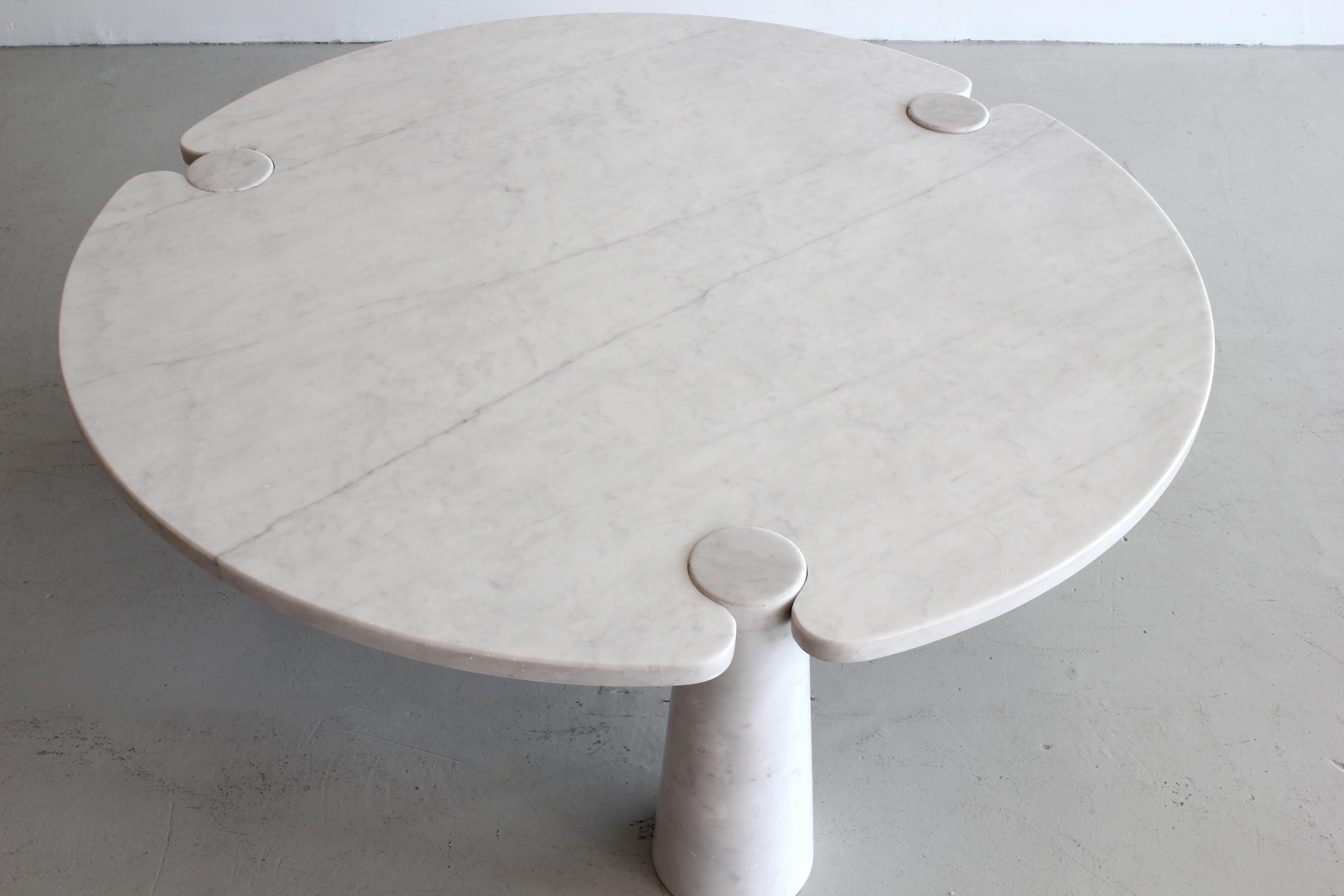 Angelo Mangiarotti Round Marble Eros Coffee Table In Good Condition In Beverly Hills, CA