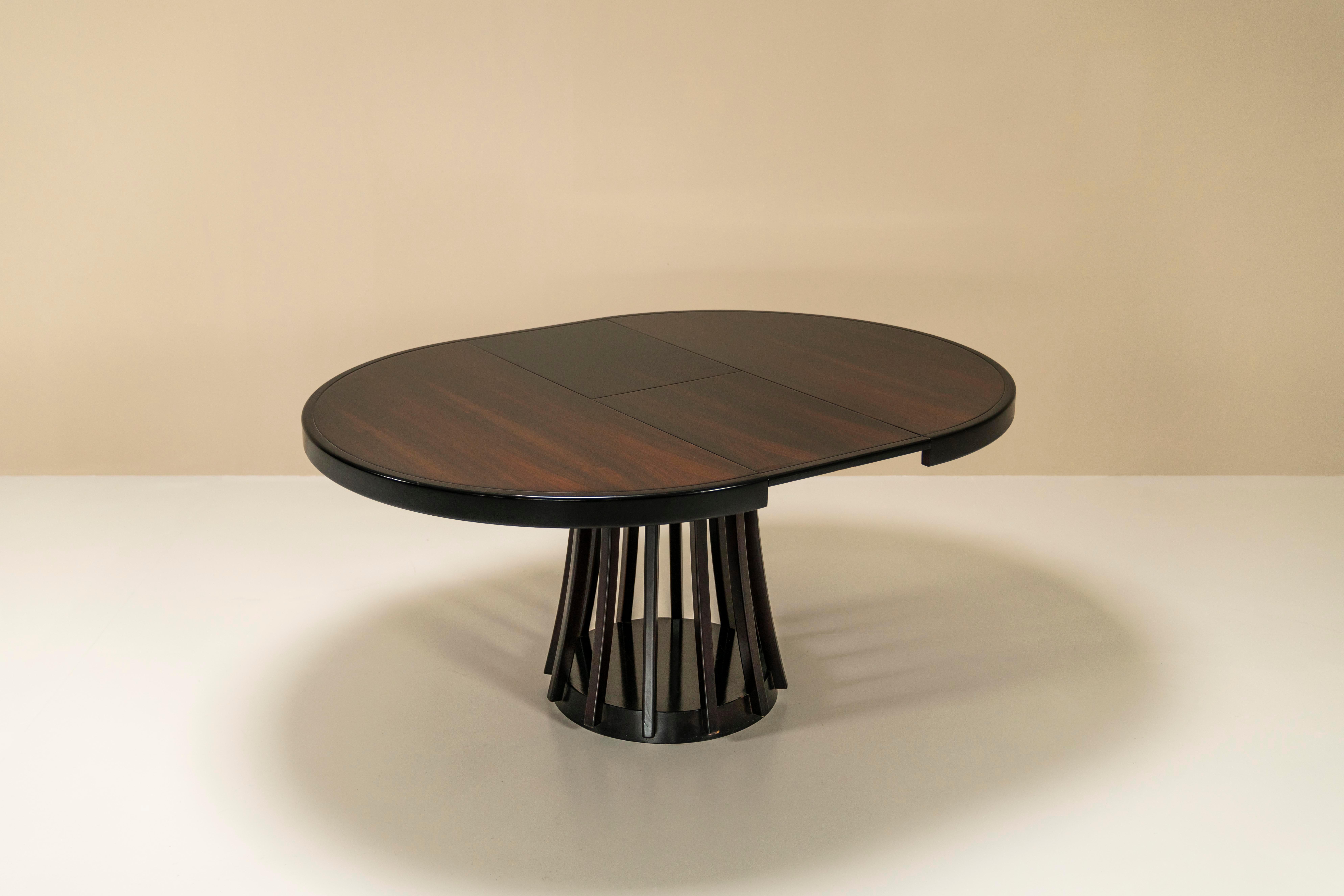 Angelo Mangiarotti 'S11' Round Dining Table in Ebony, Italy, 1970s For Sale 2