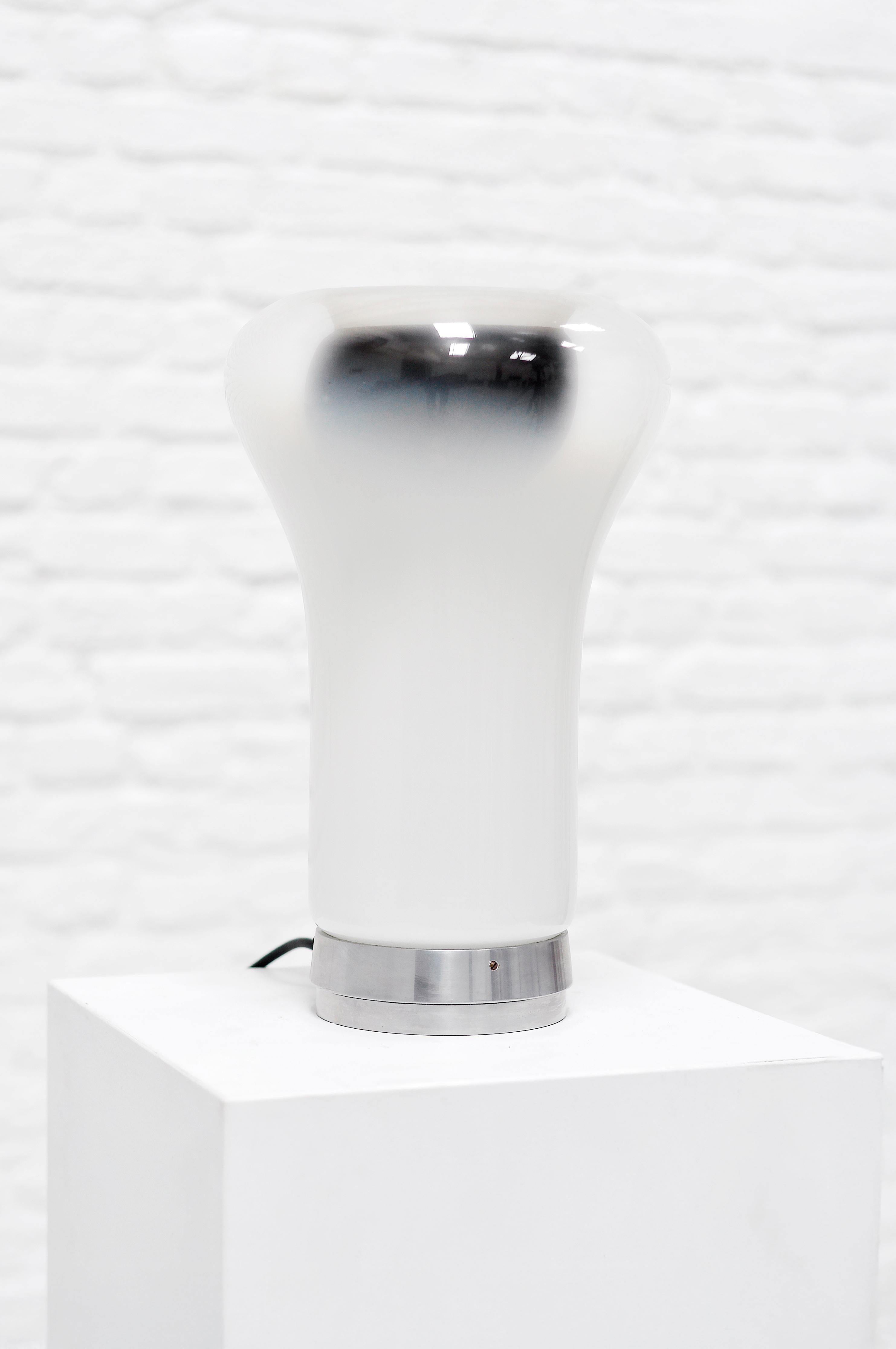 Angelo Mangiarotti Lámpara de sobremesa 'Saffo' para Artemide, años 60 en venta 2
