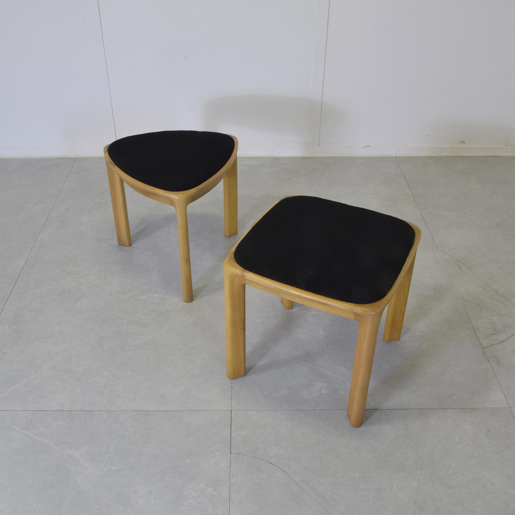 Angelo Mangiarotti Set di due sgabelli De Nos anni '70 in vendita 2