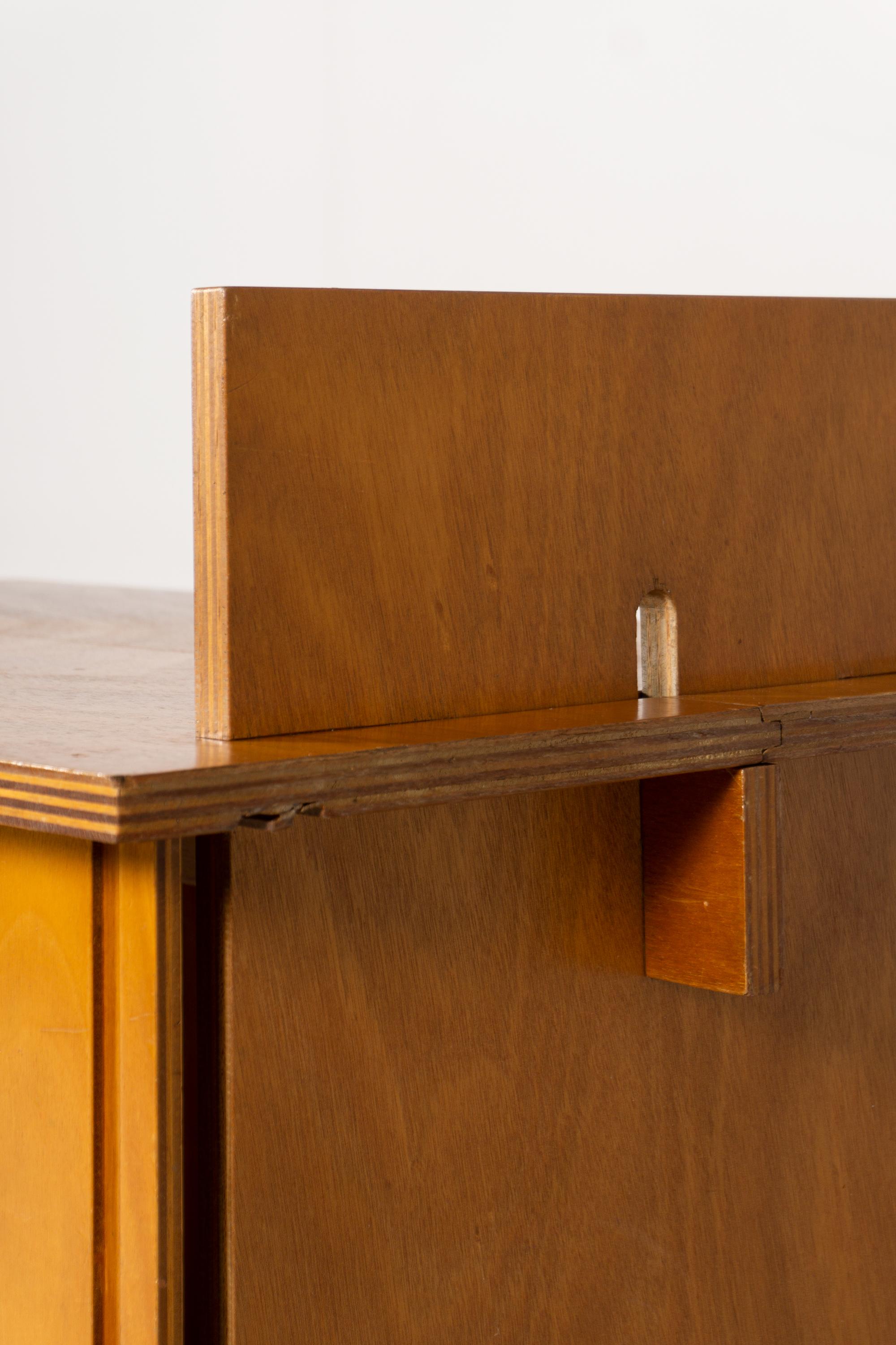 Contreplaqué Enfilade Angelo Mangiarotti, 1966