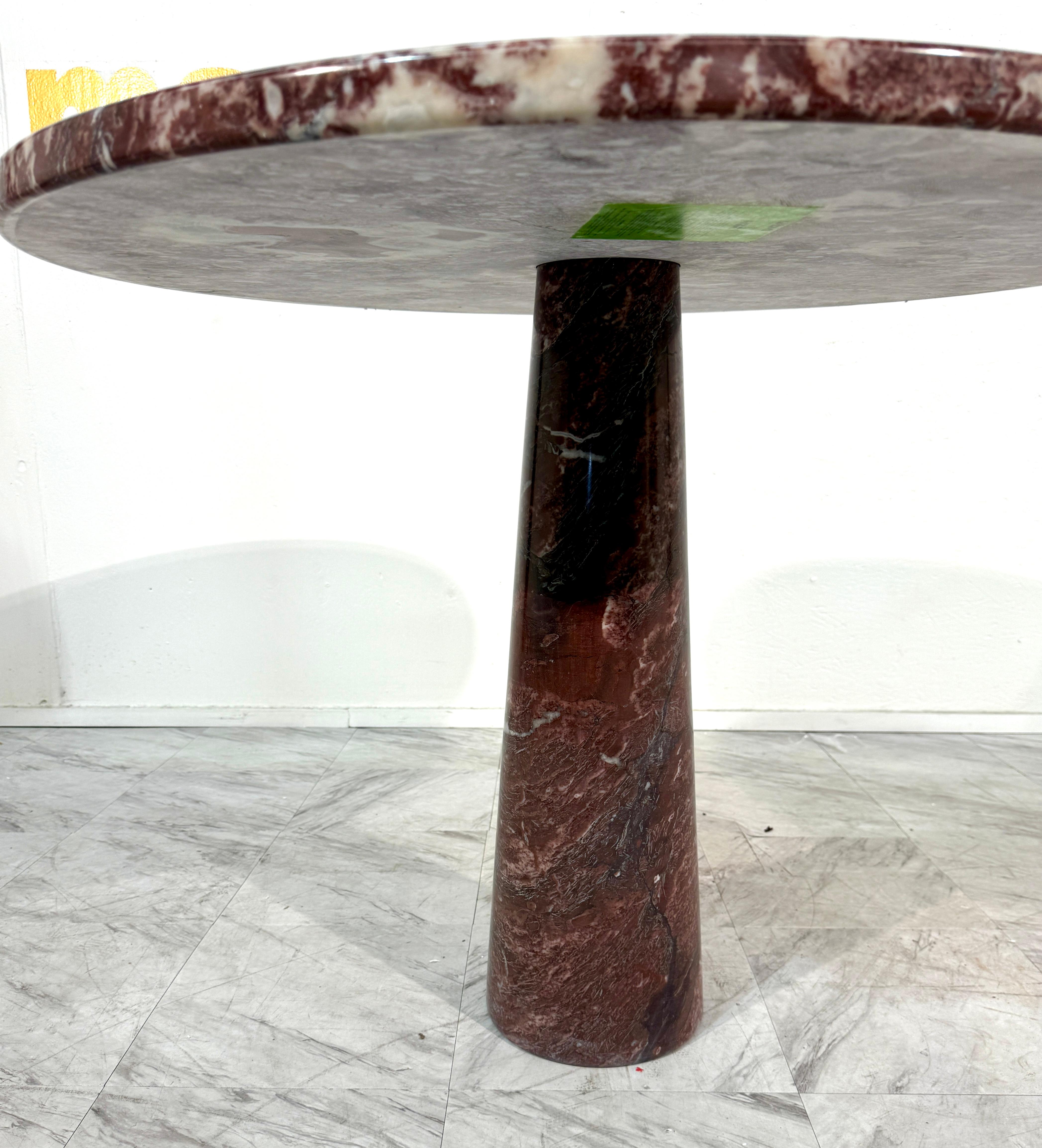 Angelo Mangiarotti Mesa de comedor Skipper 'Eros' de mármol rosso, Italia Años 70 Mármol en venta