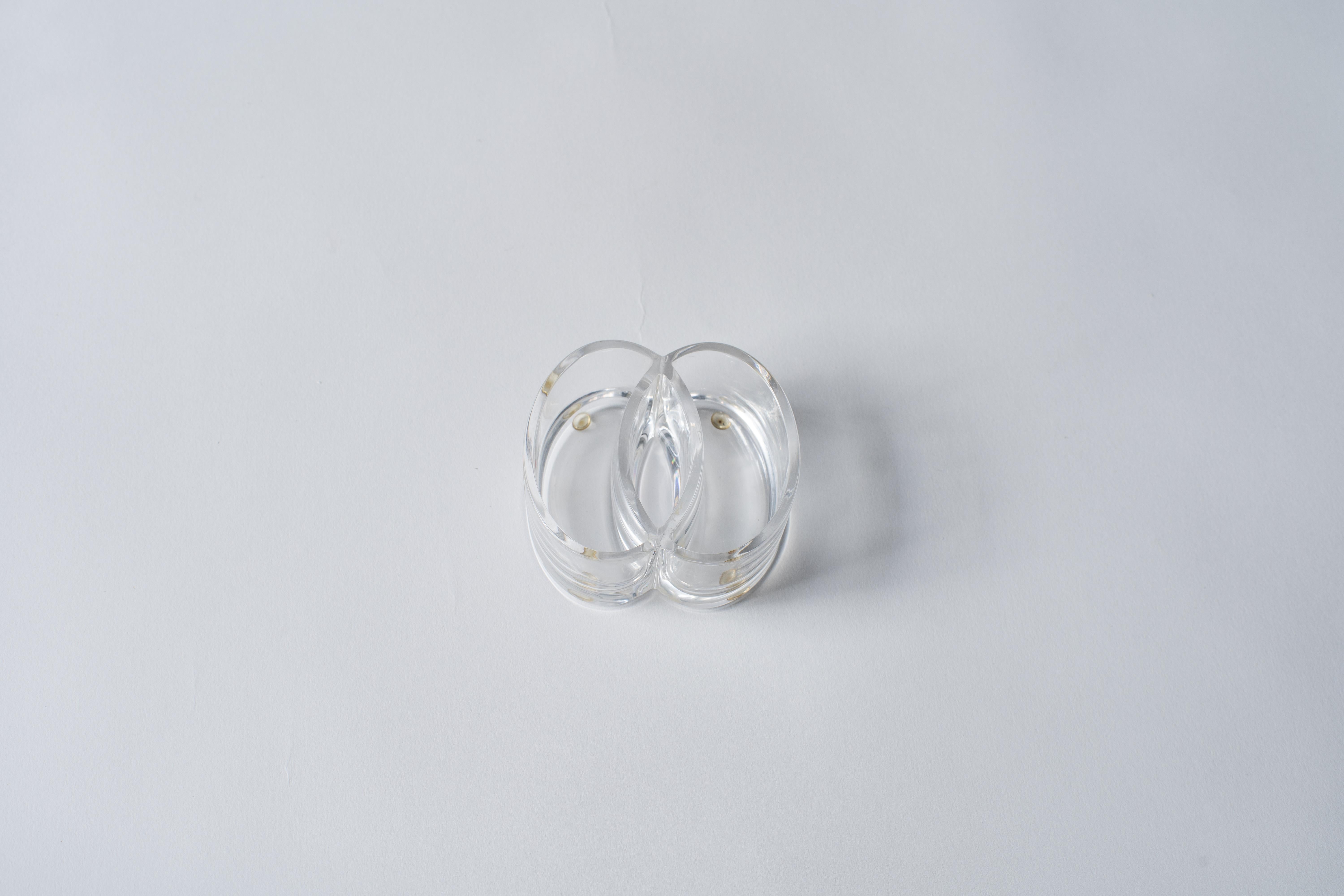 Angelo Mangarotti glass piece for Colle. Made of crystal glass. Very good condition. No chips and damages. Set of two

Dimension 
Big 17/11/5 cm  6.7