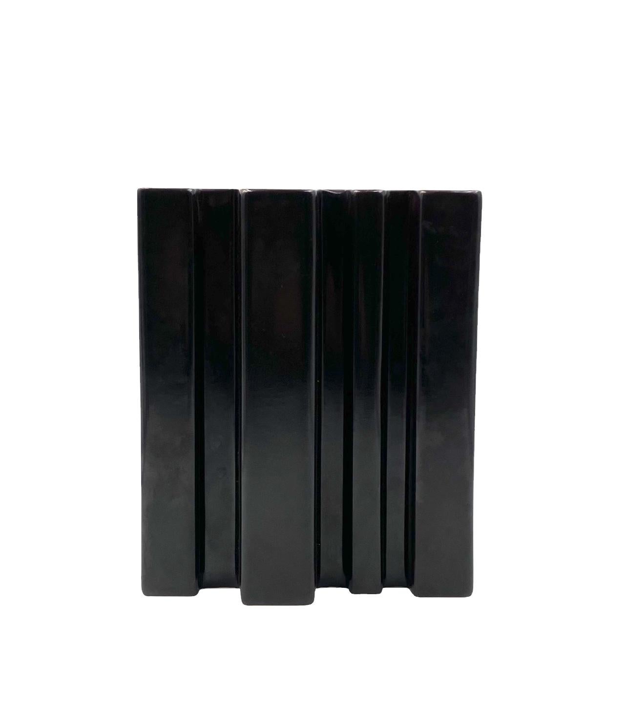 Céramique Angelo Mangiarotti, vase en céramique brune de l'ère spatiale, Fratelli Brambilla Italie 1968 en vente