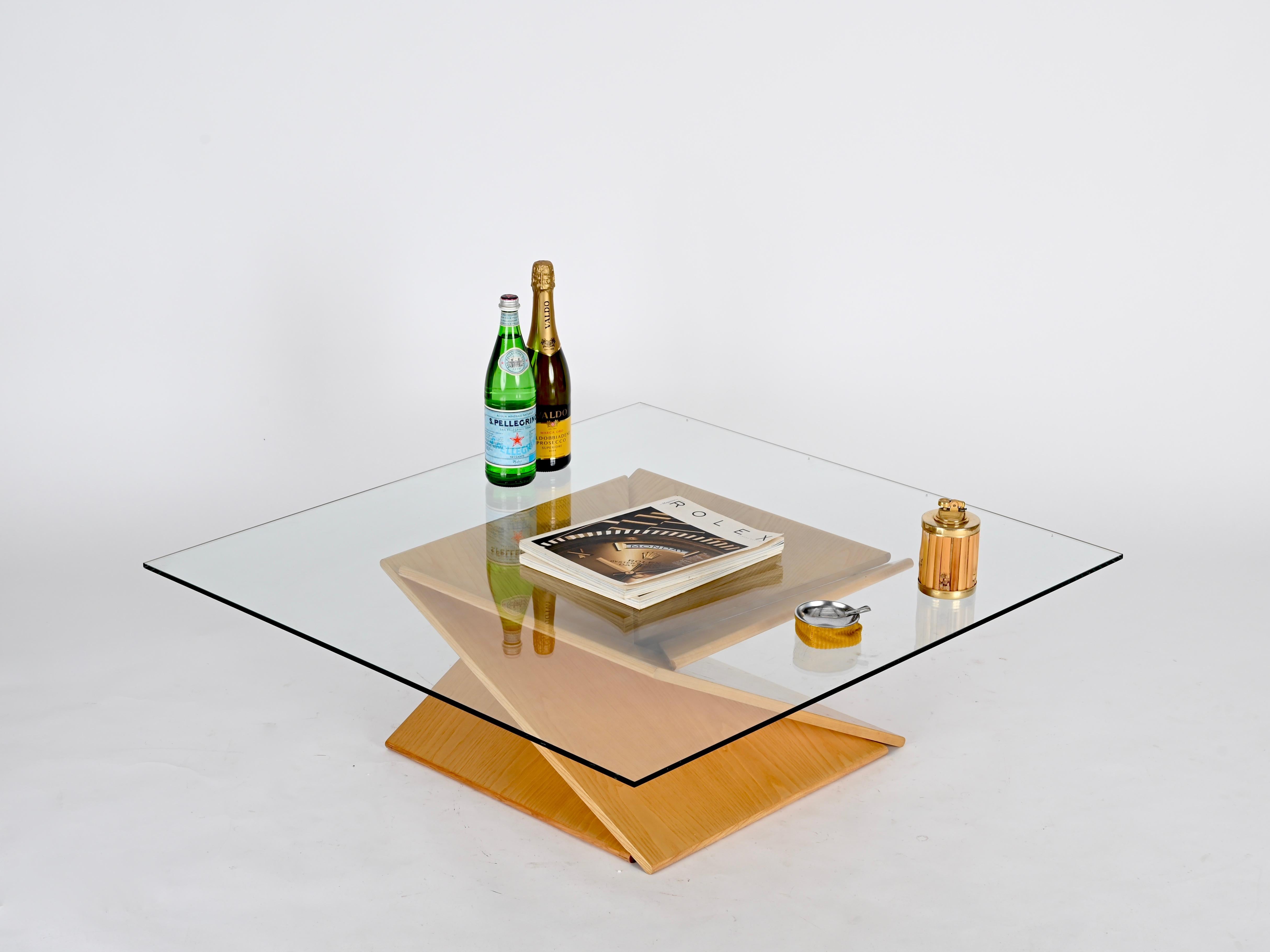 Mid-Century moderno Tavolino quadrato in legno di frassino di Angelo Mangiarotti, Italia anni '70 in vendita