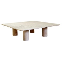 Angelo Mangiarotti square travertin coffee table - 1970s