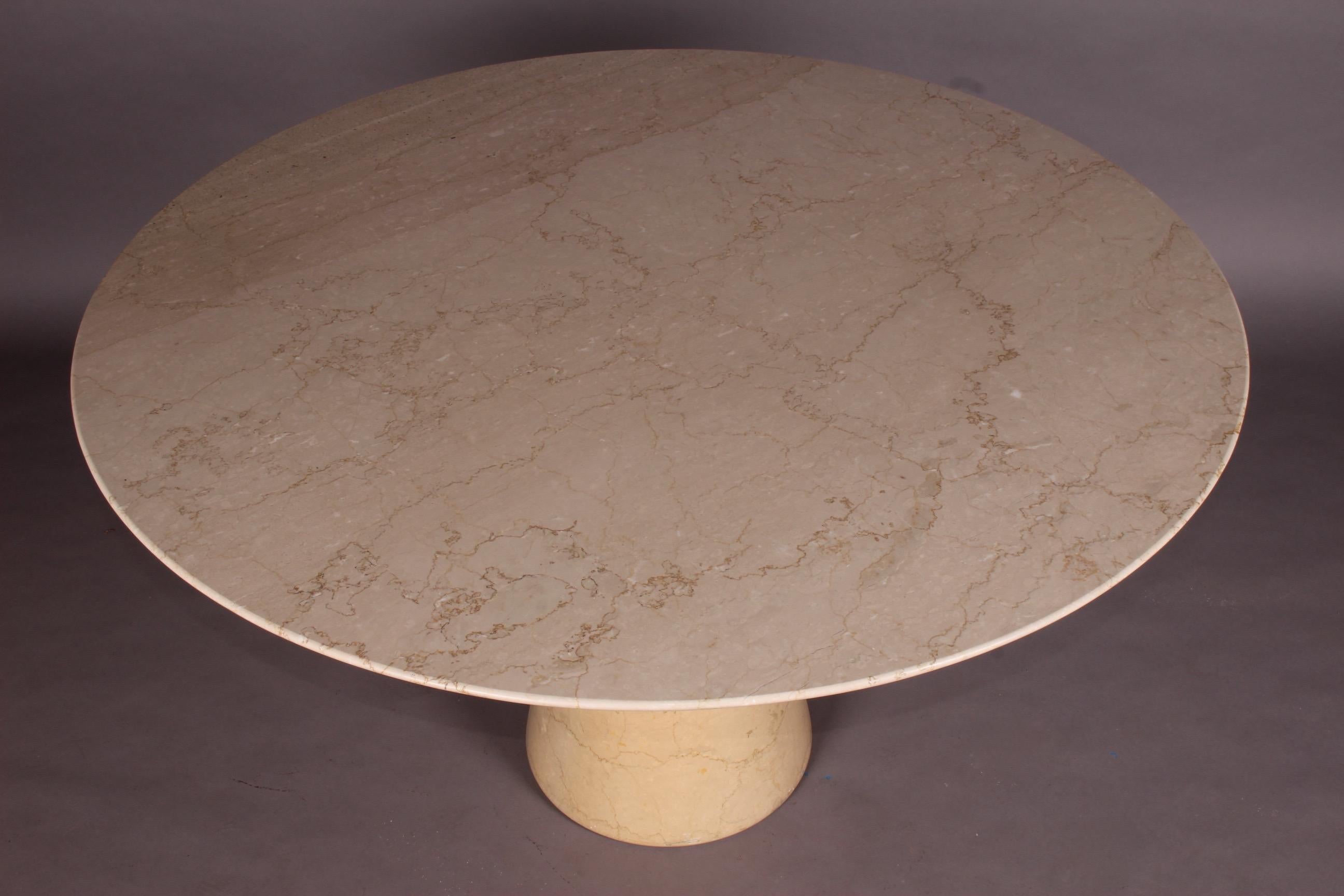Angelo Mangiarotti Style Marble Dinning Table In Good Condition In grand Lancy, CH