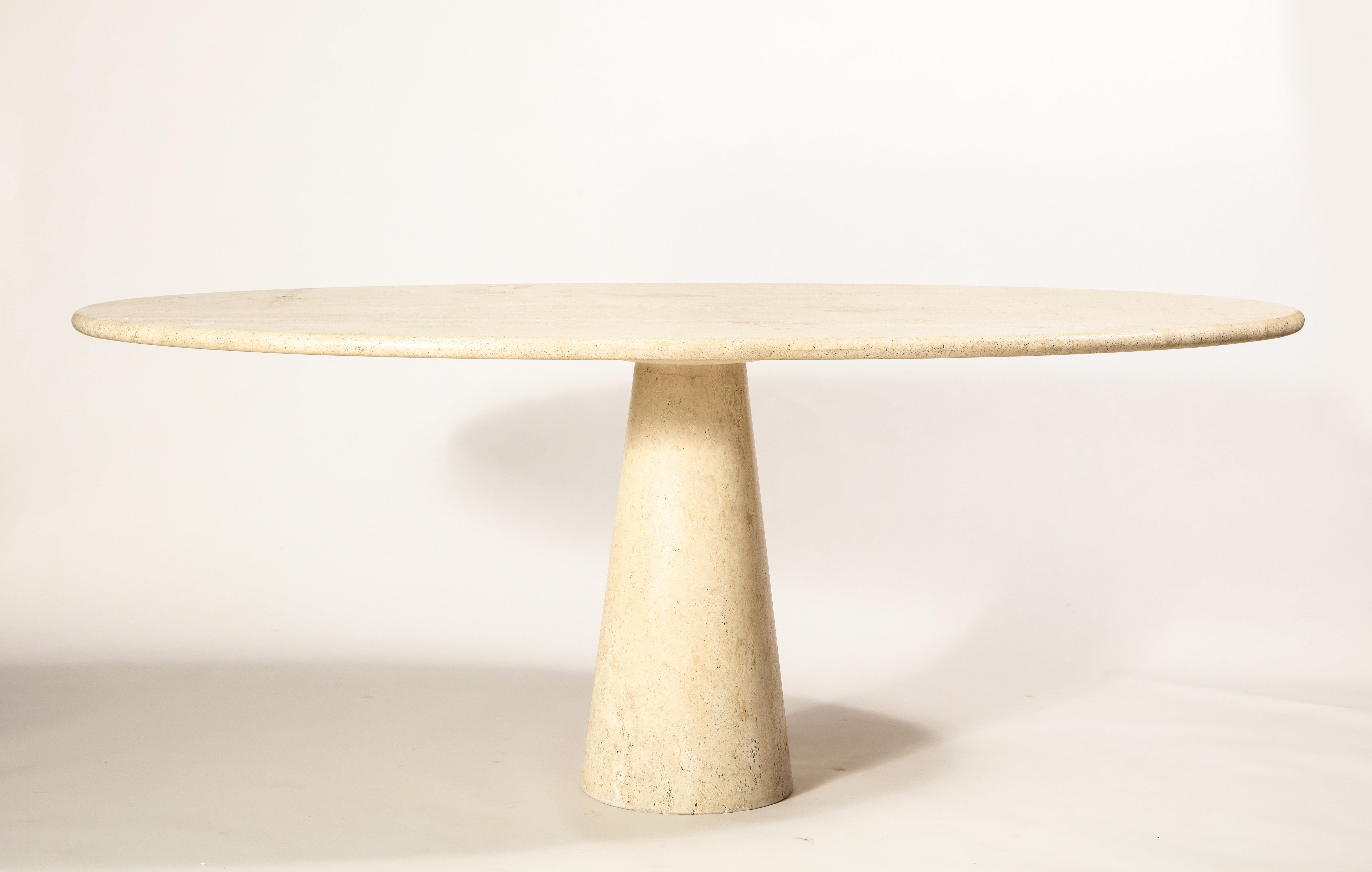 Angelo Mangiarotti Style Travertine Marble Oval Dining Table In Good Condition In New York, NY