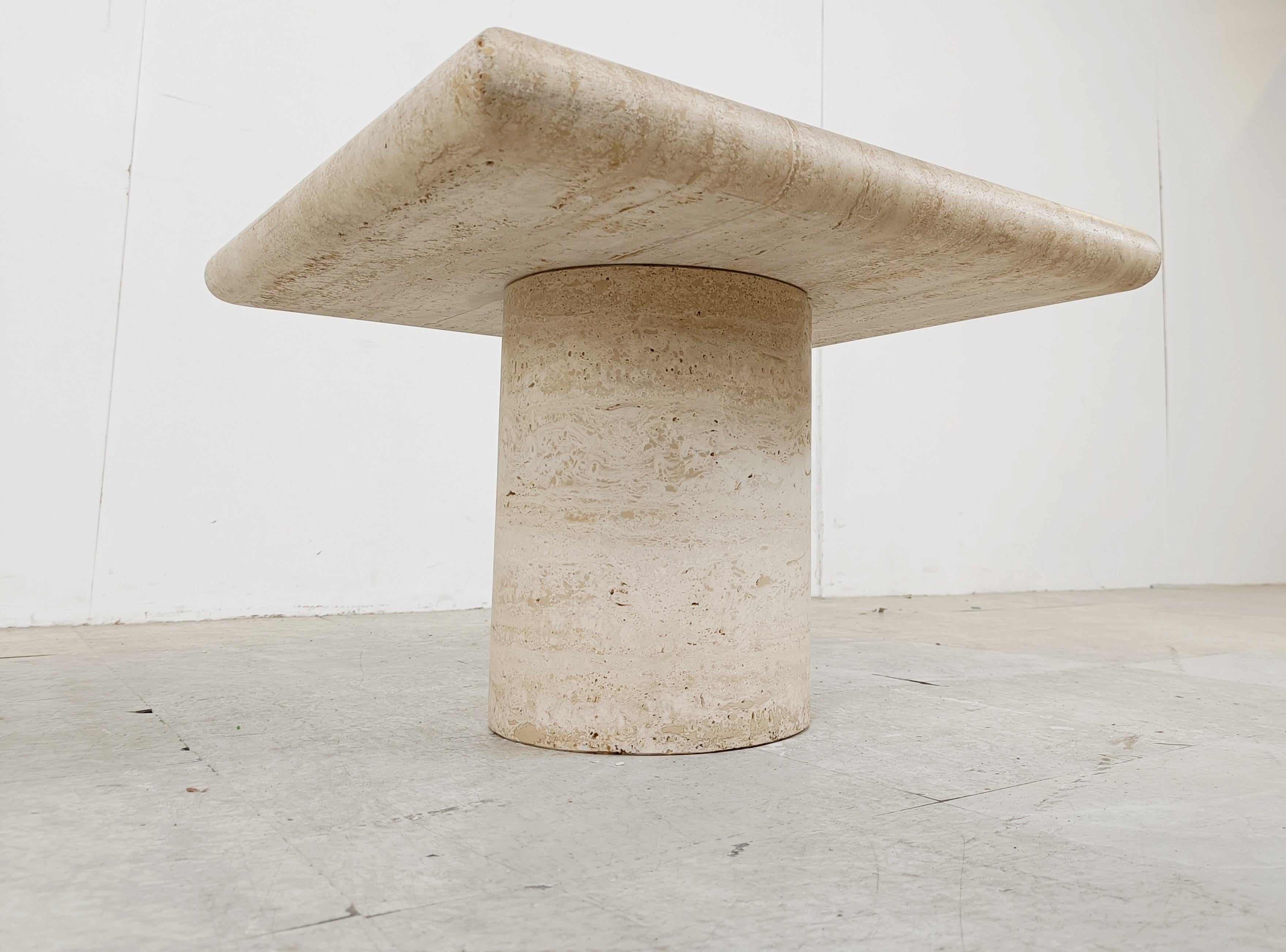 Angelo Mangiarotti Travertine side Table for Up&Up, Italy In Good Condition In HEVERLEE, BE