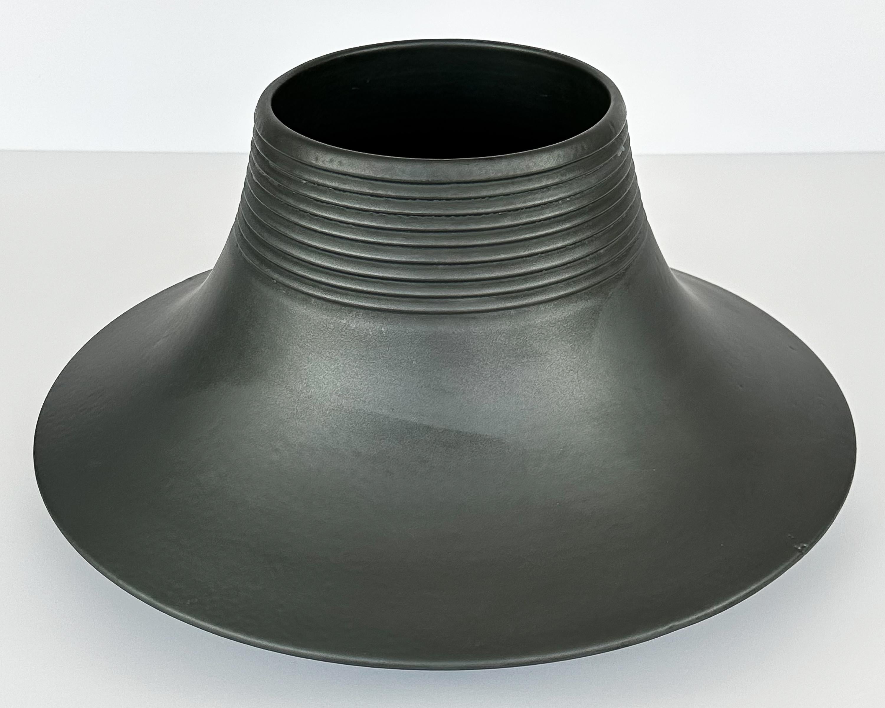 Vase en céramique Vesuvio d'Angelo Mangiarotti pour Gabbianelli en vente 3