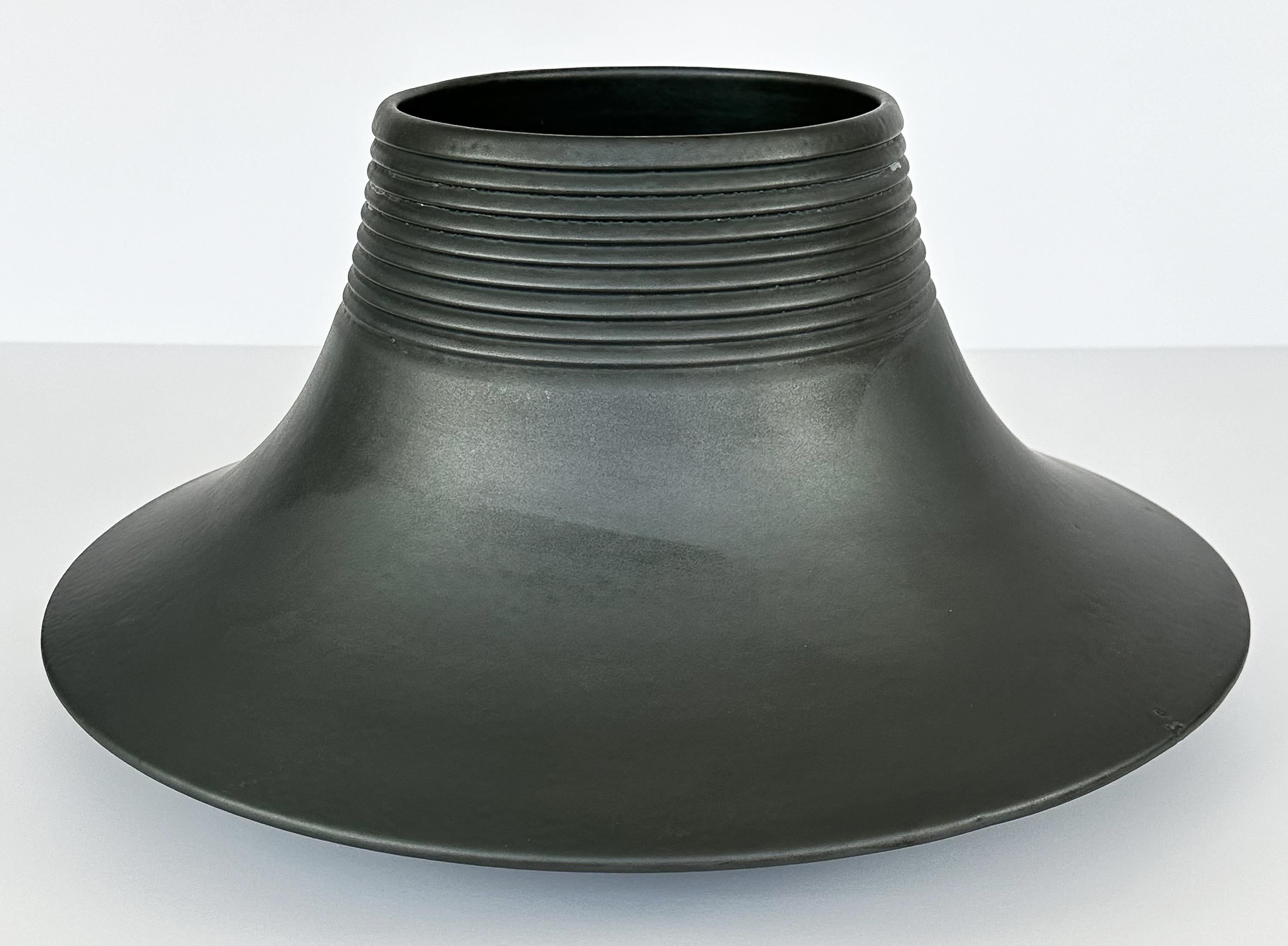 Vase en céramique Vesuvio d'Angelo Mangiarotti pour Gabbianelli en vente 1