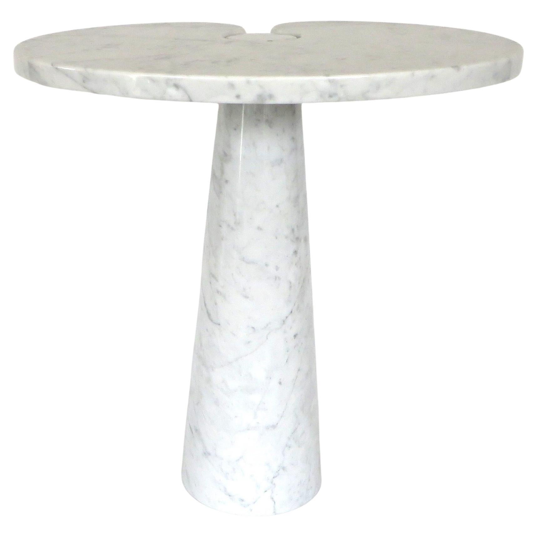 Angelo Mangiarotti Mesa Auxiliar de Mármol de Carrara Italiano Blanco Modelo Eros Alto en venta