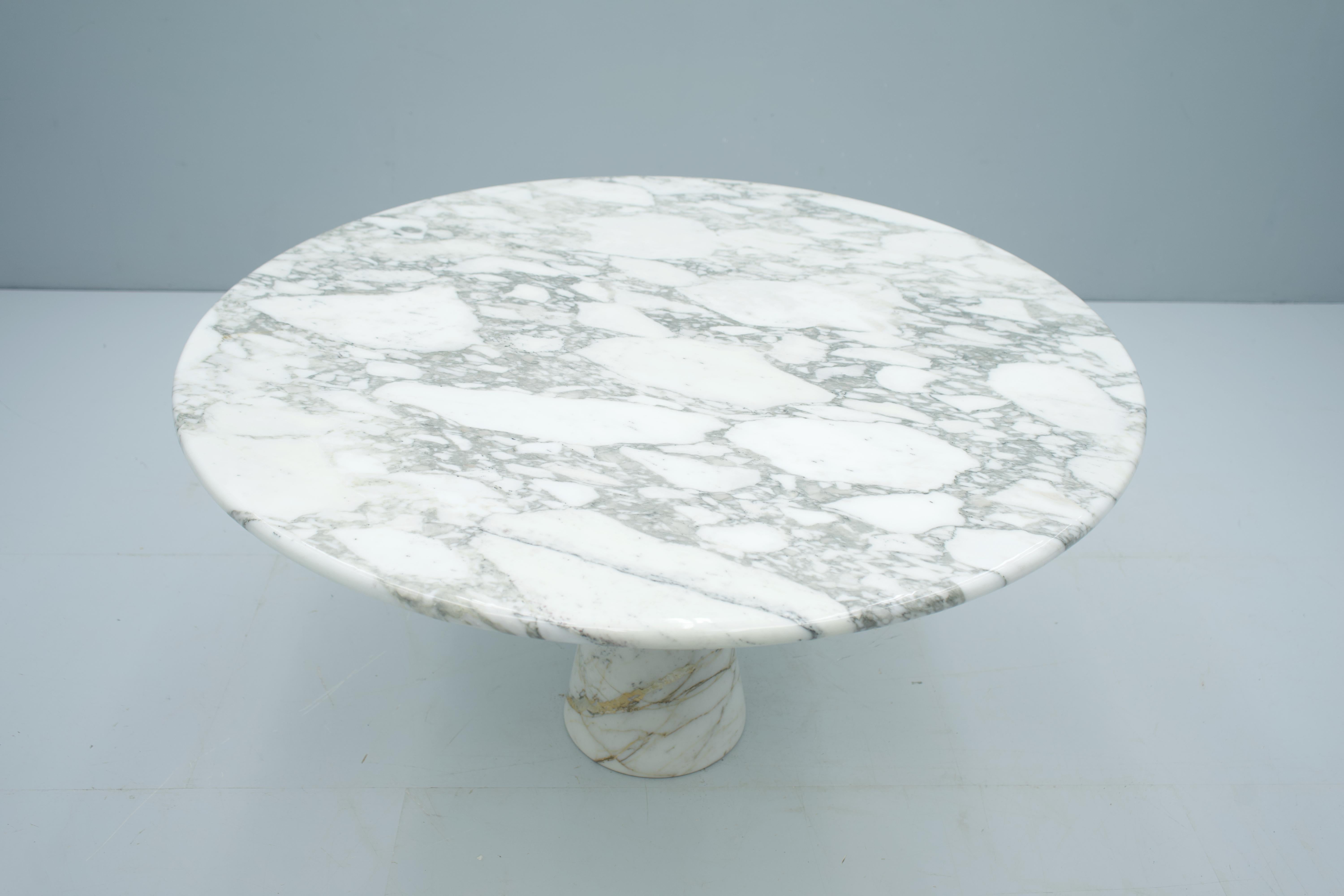 Italian Angelo Mangiarotti White and Grey Marble Dining Table M1 Skipper, 1969