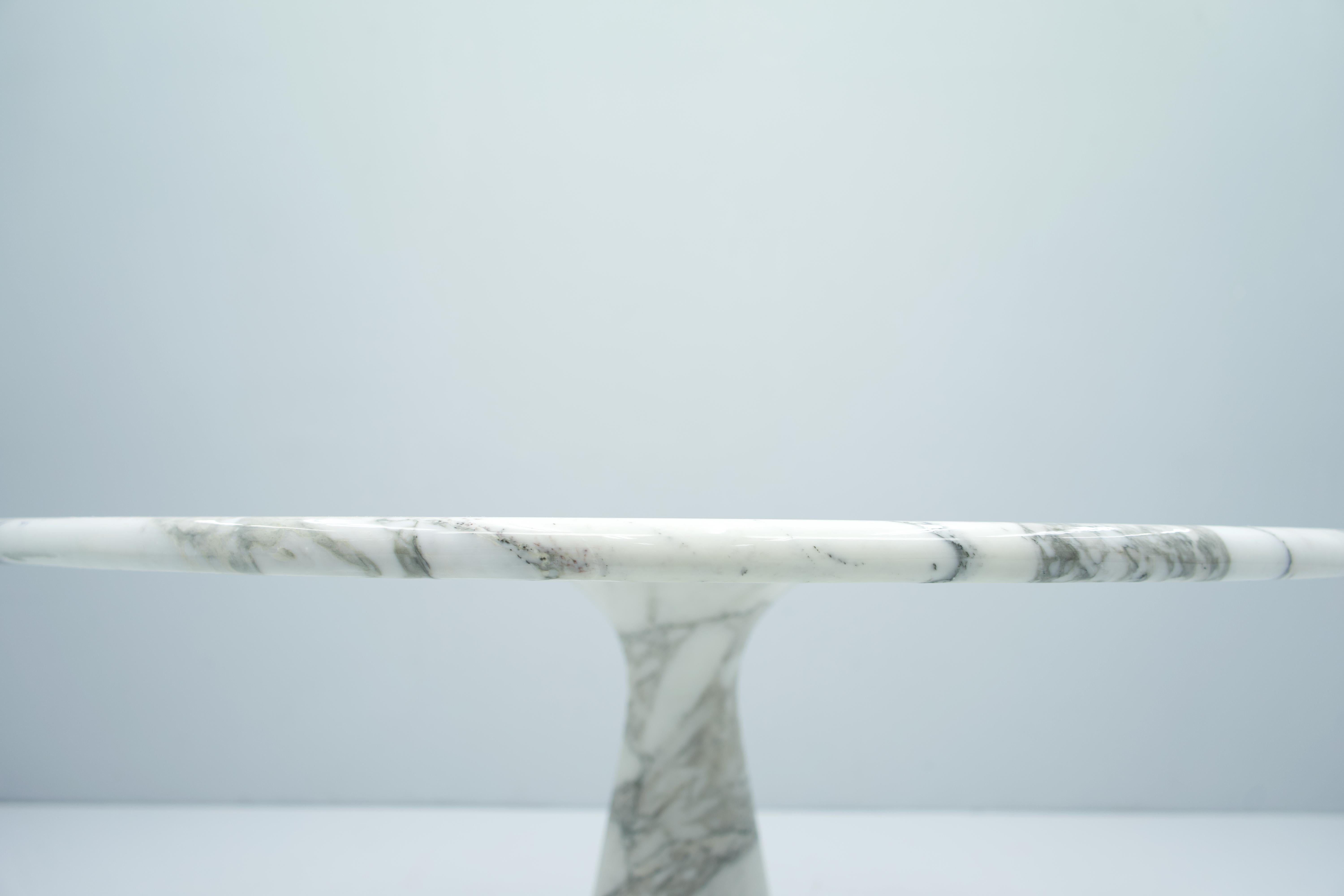 Angelo Mangiarotti White and Grey Marble Dining Table M1 Skipper, 1969 In Good Condition In Frankfurt / Dreieich, DE
