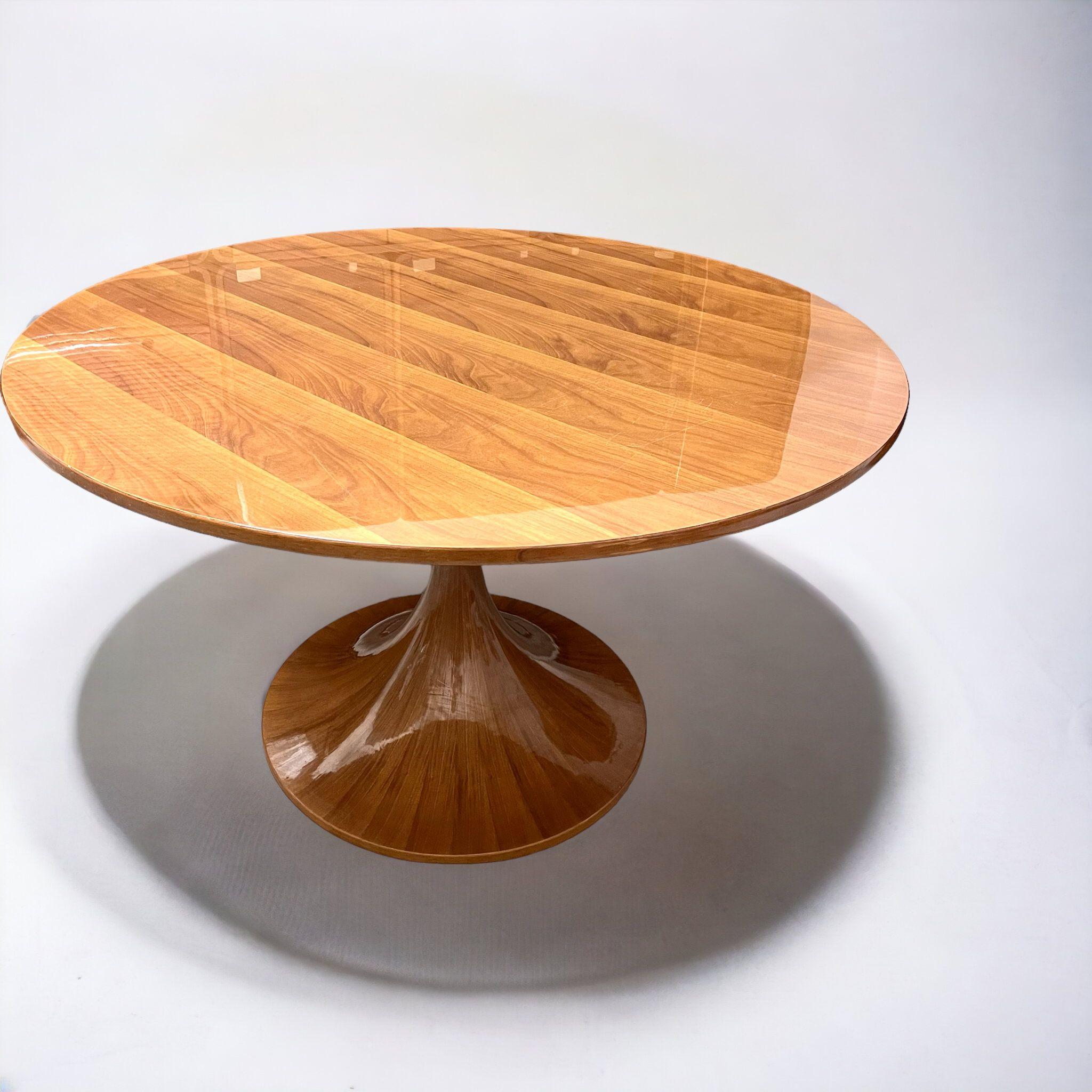 Mid-Century Modern Angelo Massoni for Mobilia in Italian National Walnut Stunning