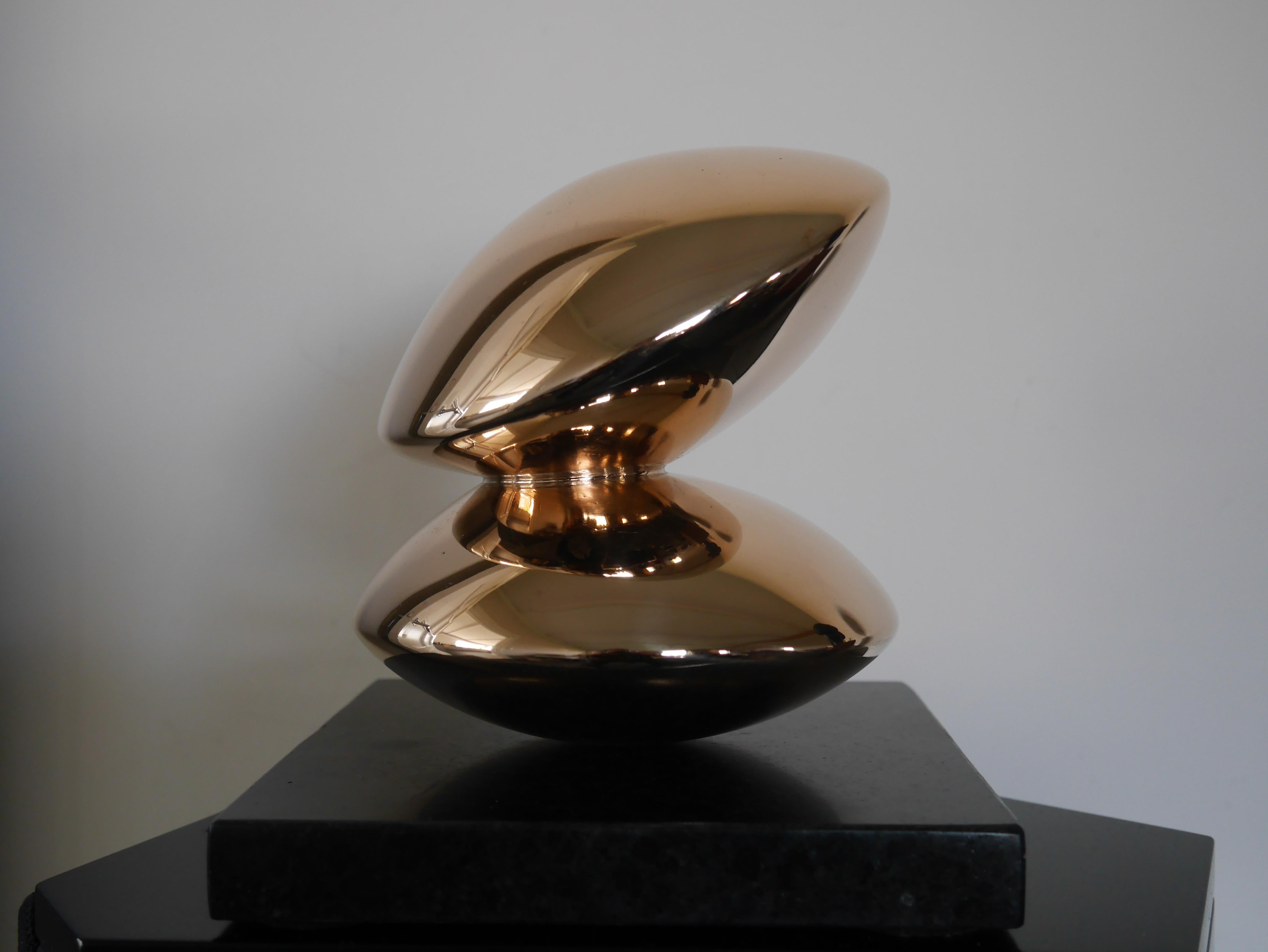 Angelo Moyano Abstract Sculpture - ''Dos Piedras'' Contemporary Bronze Sculpture of Two Balancing Stones in Gold