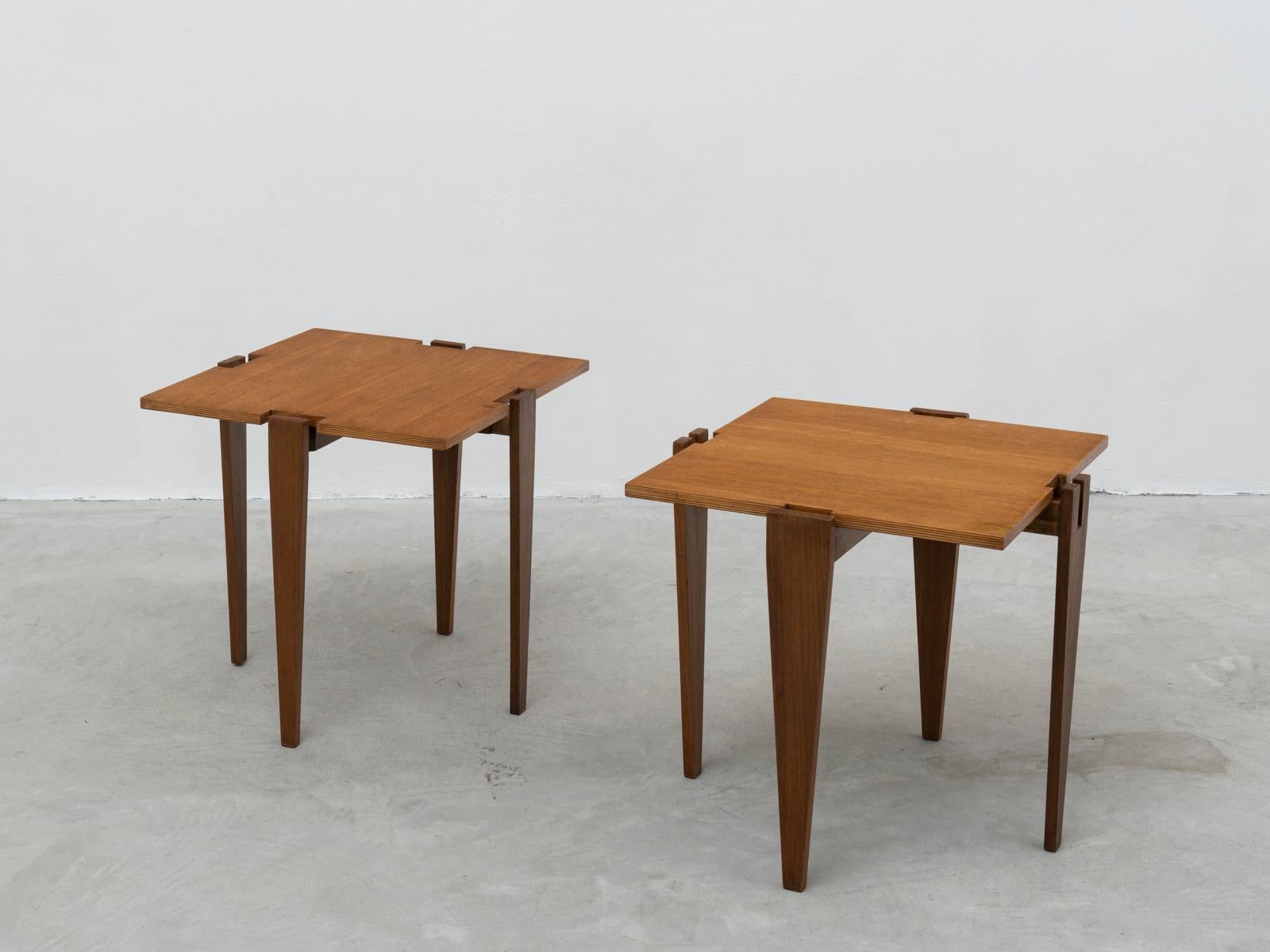 Very rare pair of modernist side tables designed by architects Angelo Ostuni & Renato Forti for Frangi, manufactured by Pietro Sala in 1957. They were presented at the exhibition 