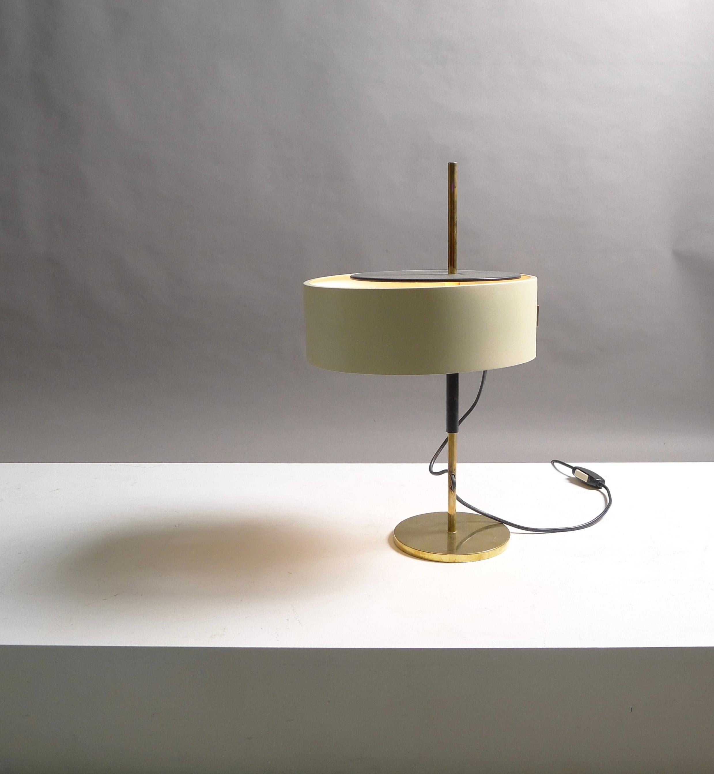 Mid-20th Century Angelo Ostuni & Roberto Forti for Oluce, Italy, All Original 1950's Desk Lamp