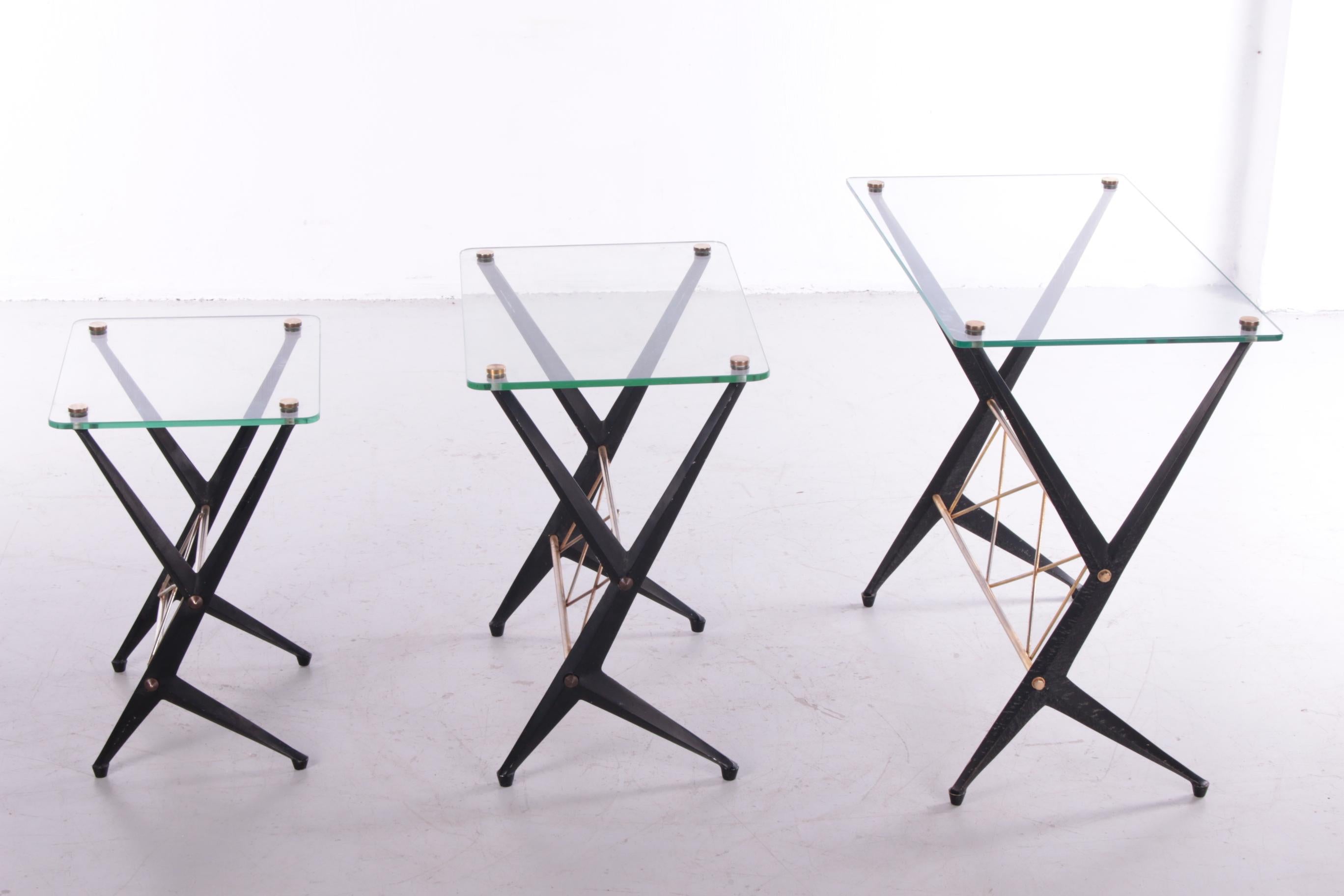 Milieu du XXe siècle Ensemble de 3 tables d'appoint Angelo Ostuni, Italie, 1950 en vente