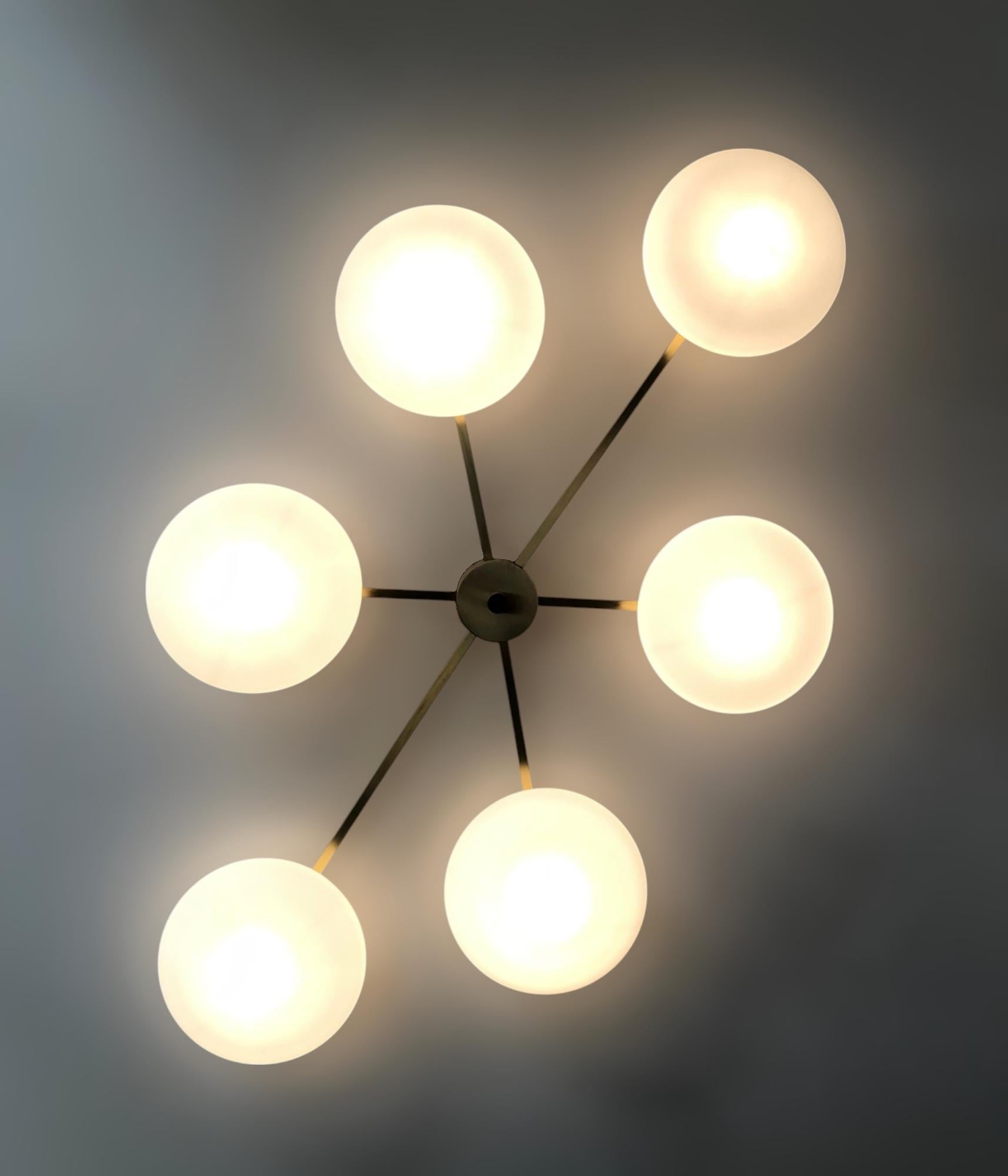 Angelo Schatten Flush Mount (20. Jahrhundert) im Angebot