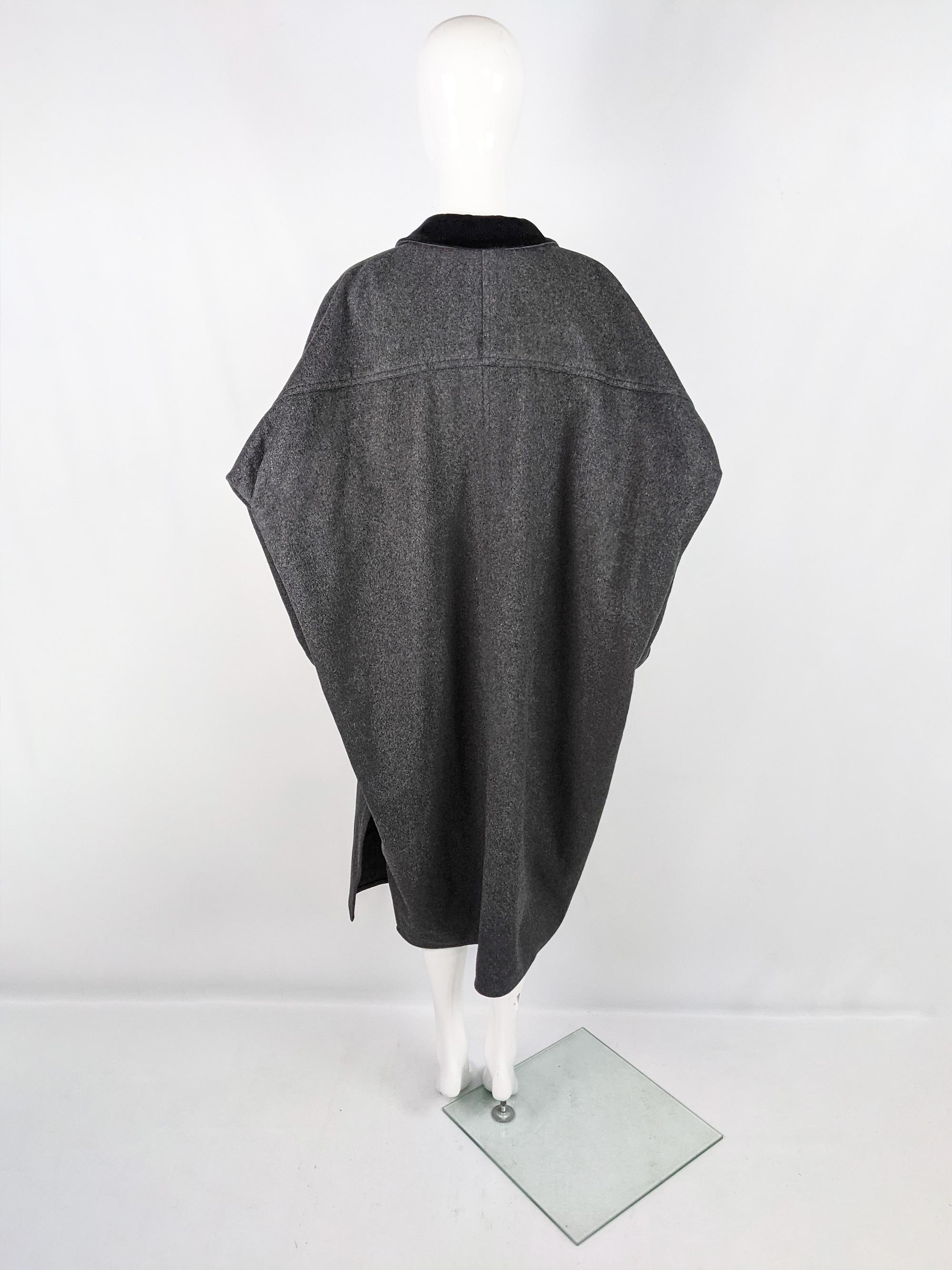 Angelo Tarlazzi Paris Vintage Womens Grey Wool Architectural Cocoon Coat, 1980s 2