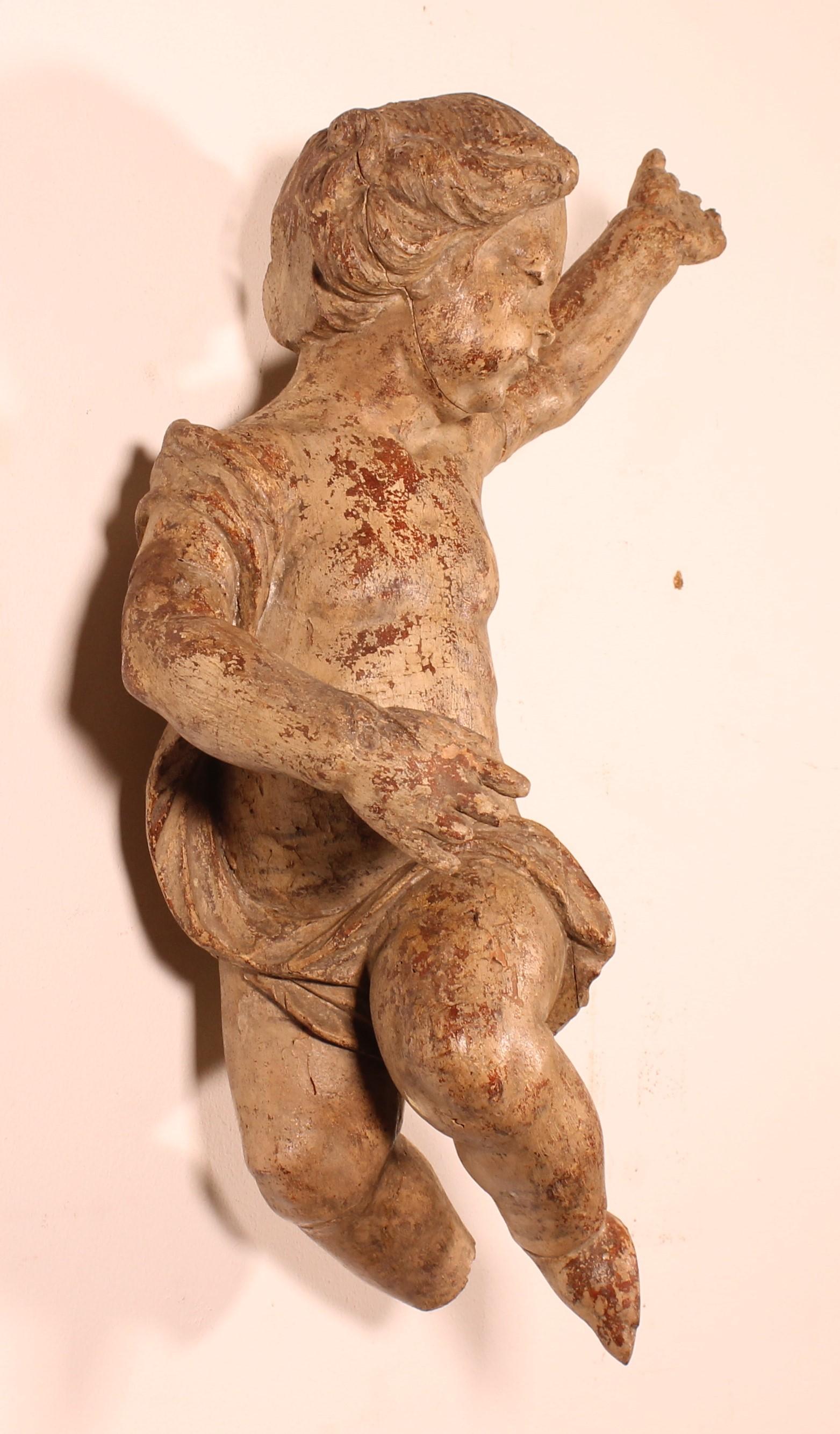 Angelot En Bois Sculpté -18° Siècle For Sale 1