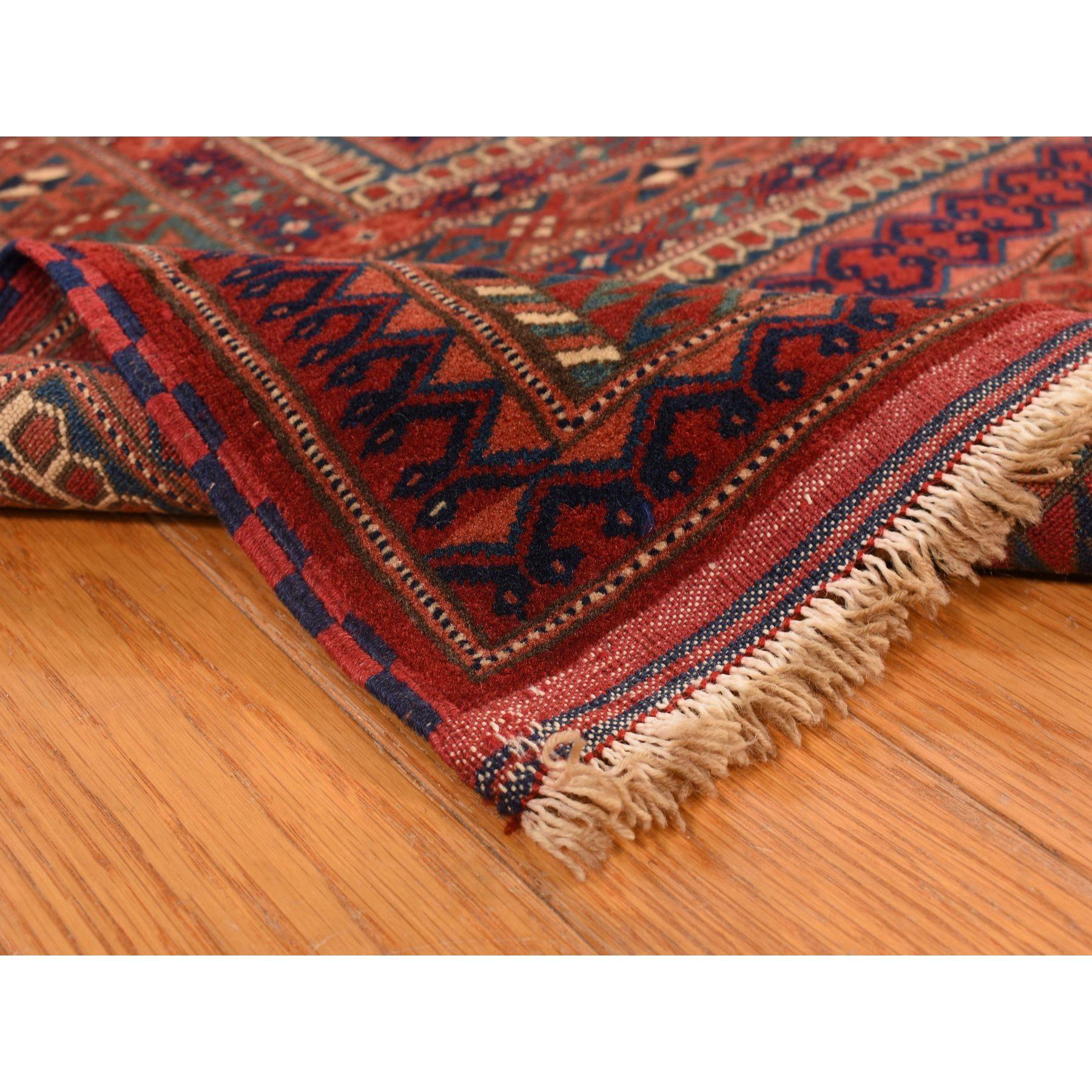 Angels Red Antiker, sauberer, handgeknüpfter, antiker Turkaman-Teppich aus reiner Wolle (Handgeknüpft) im Angebot
