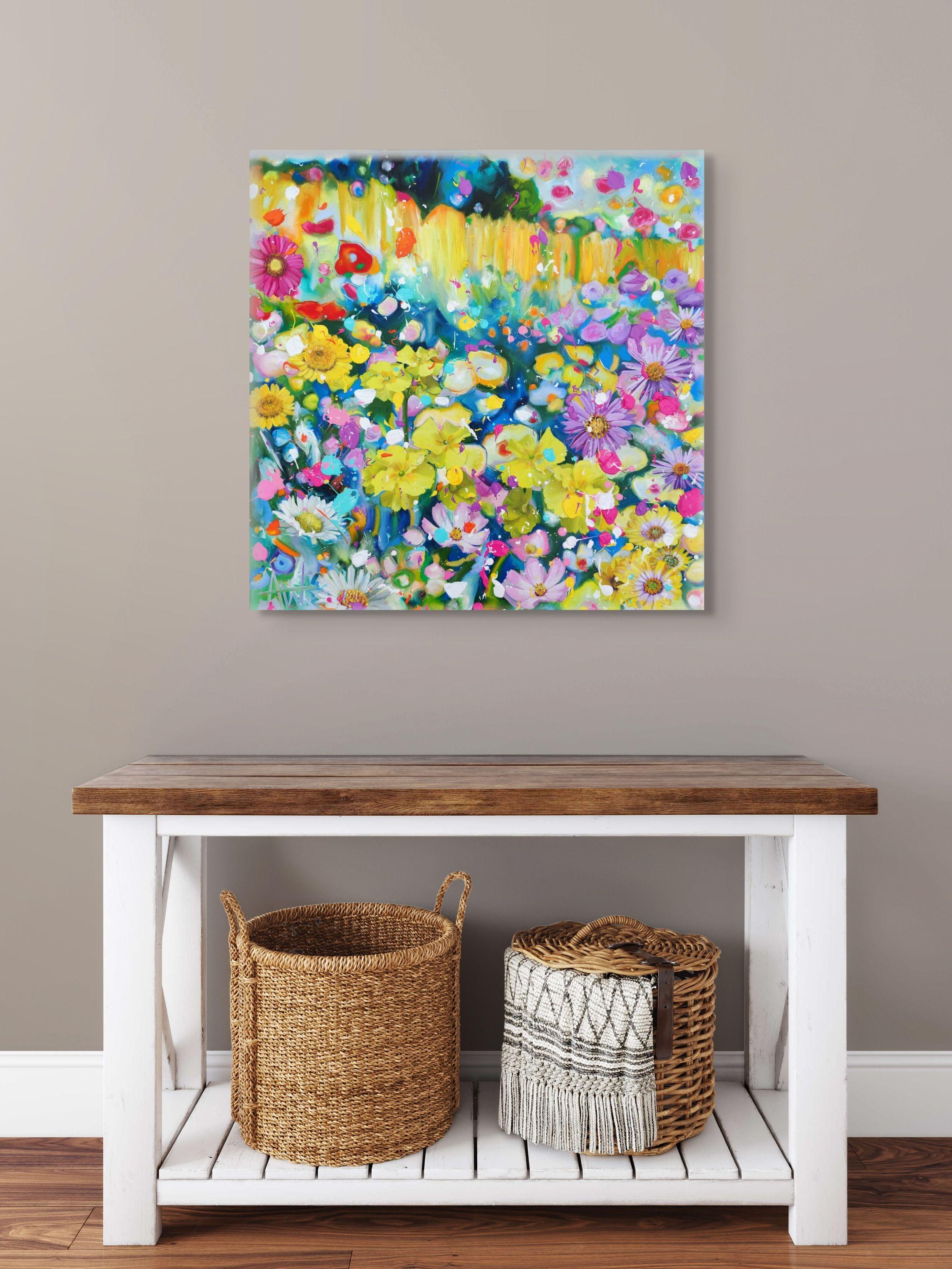 Perfekt Primrose, Gemälde, Öl auf Leinwand (Beige), Abstract Painting, von Angie Wright
