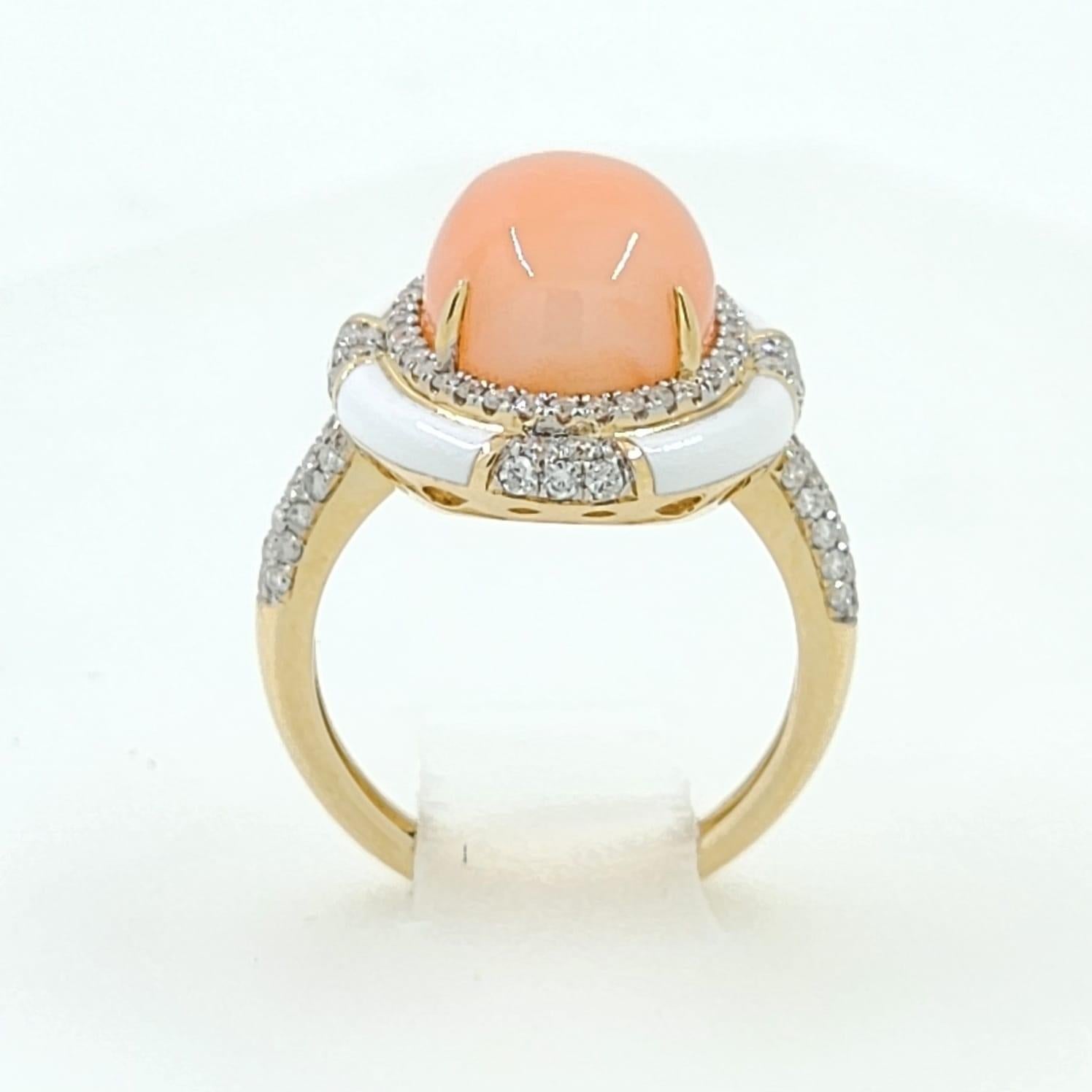 Angle Skin Color Coral Diamond Enamel Ring in 14 Karat Yellow Gold In New Condition In Hong Kong, HK