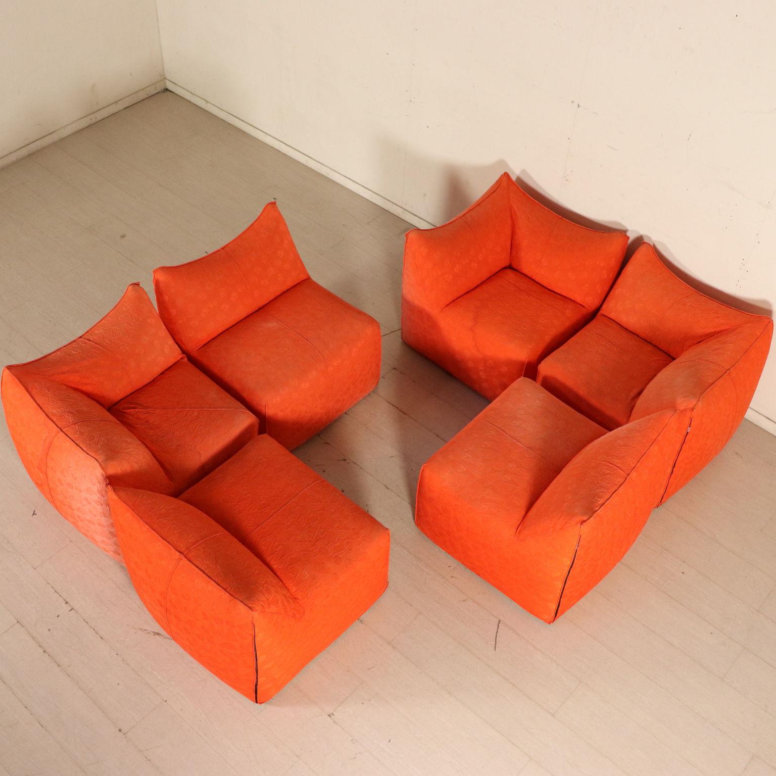 Mid-Century Modern Angle Sofa Designed by Mario Bellini Le Bambole Vintage, Italy, 1970s