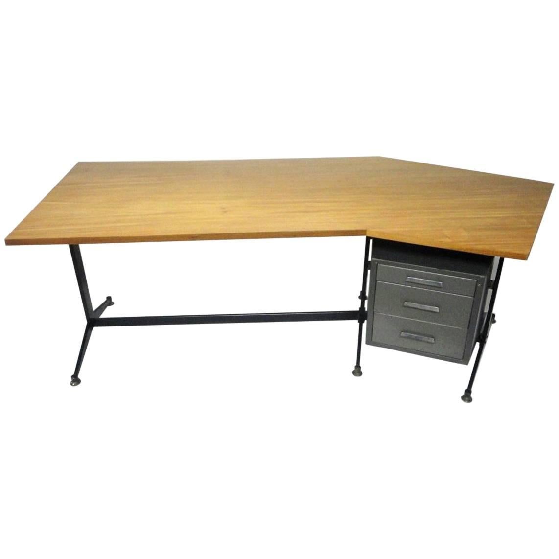 Angled Executive Desk by Tecno, Italy, circa 1960