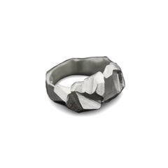 Angled Facet Ring in Sterling Silver 925 by Leonie Simpson