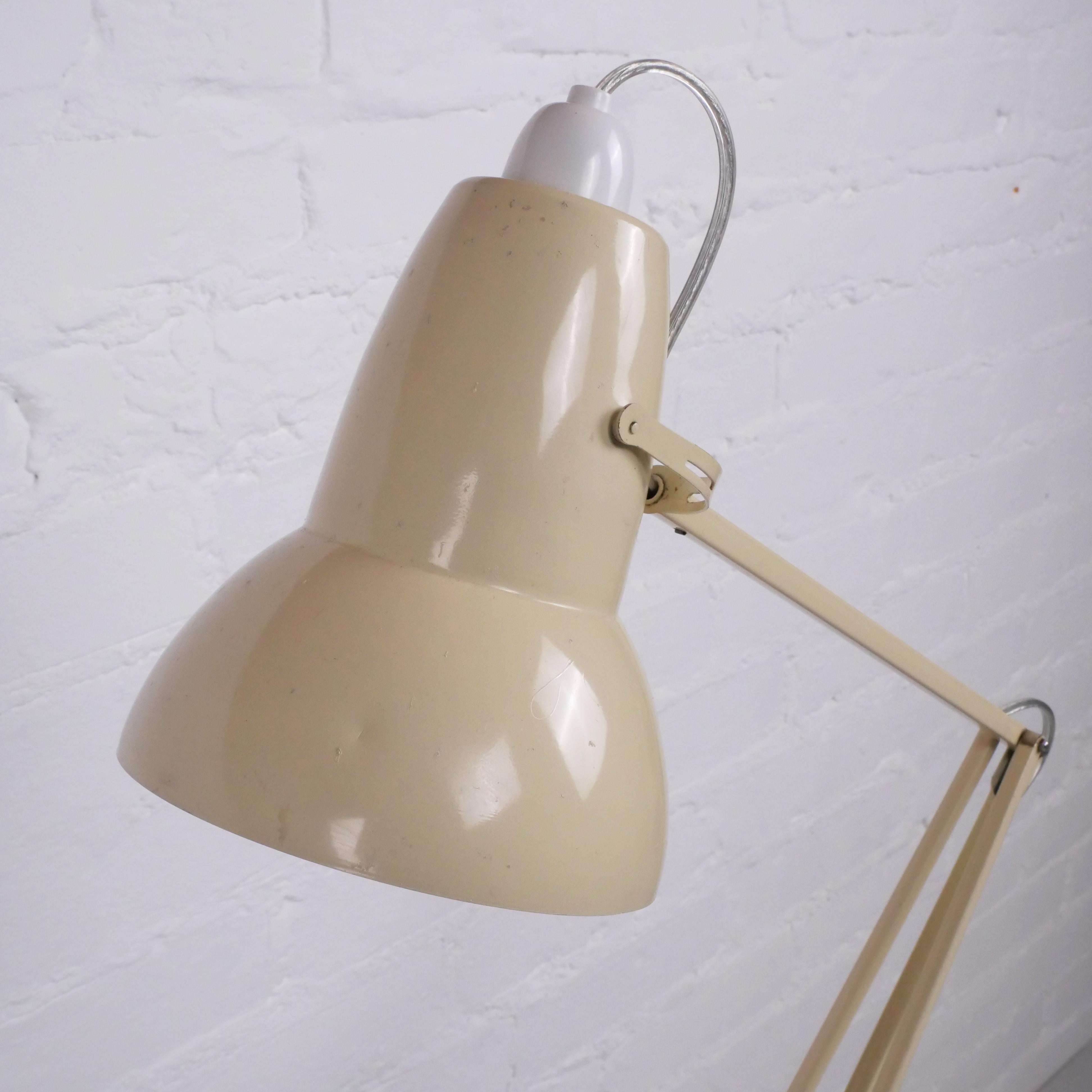 Anglepoise lamp model 1227, mid-century, original, rewired and fully functioning 5