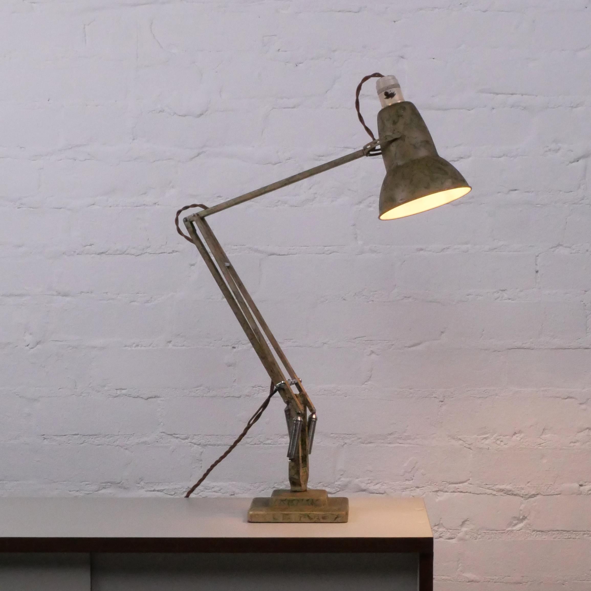 Mid-Century Modern Anglepoise lamp model 1227, mid-century, original, rewired and fully functioning For Sale