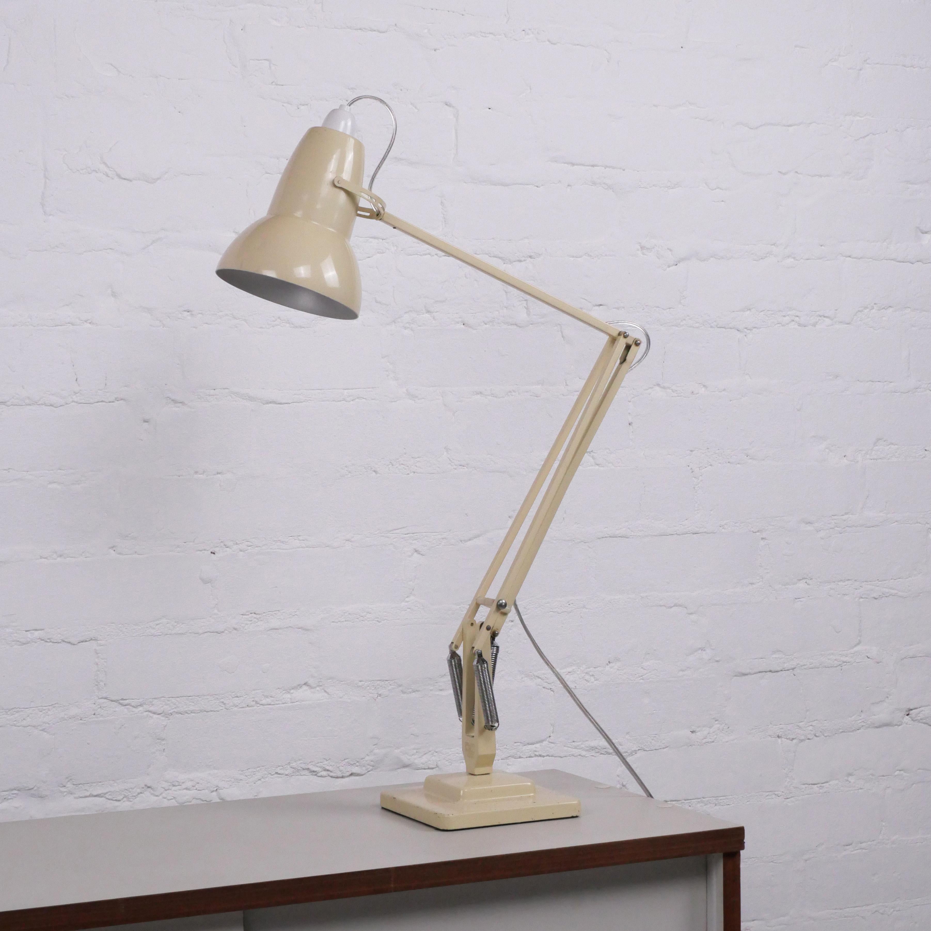 Anglepoise lamp model 1227, mid-century, original, rewired and fully functioning 1