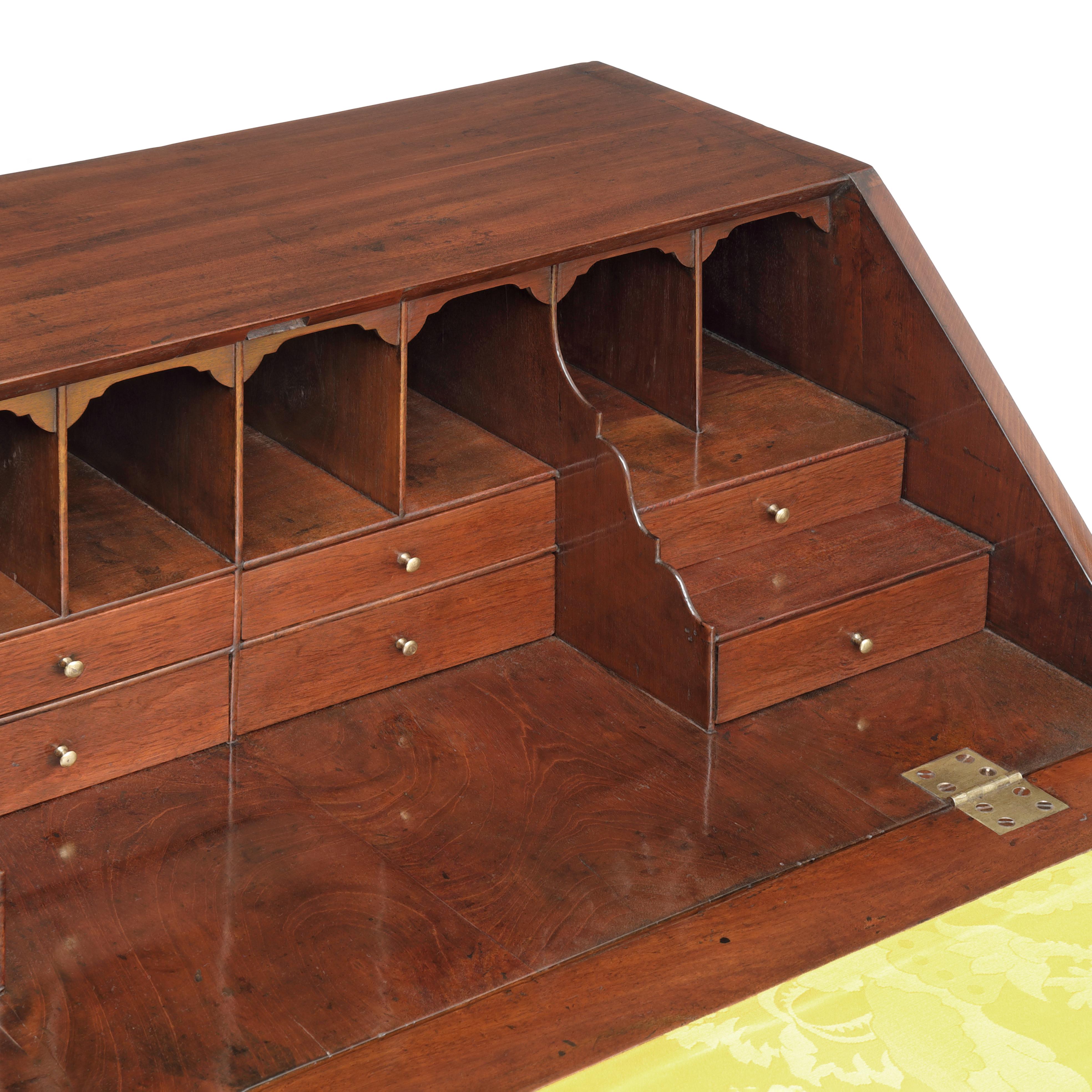 Padouk Anglo Chinese/Chinese Export Qianlong Bureau For Sale