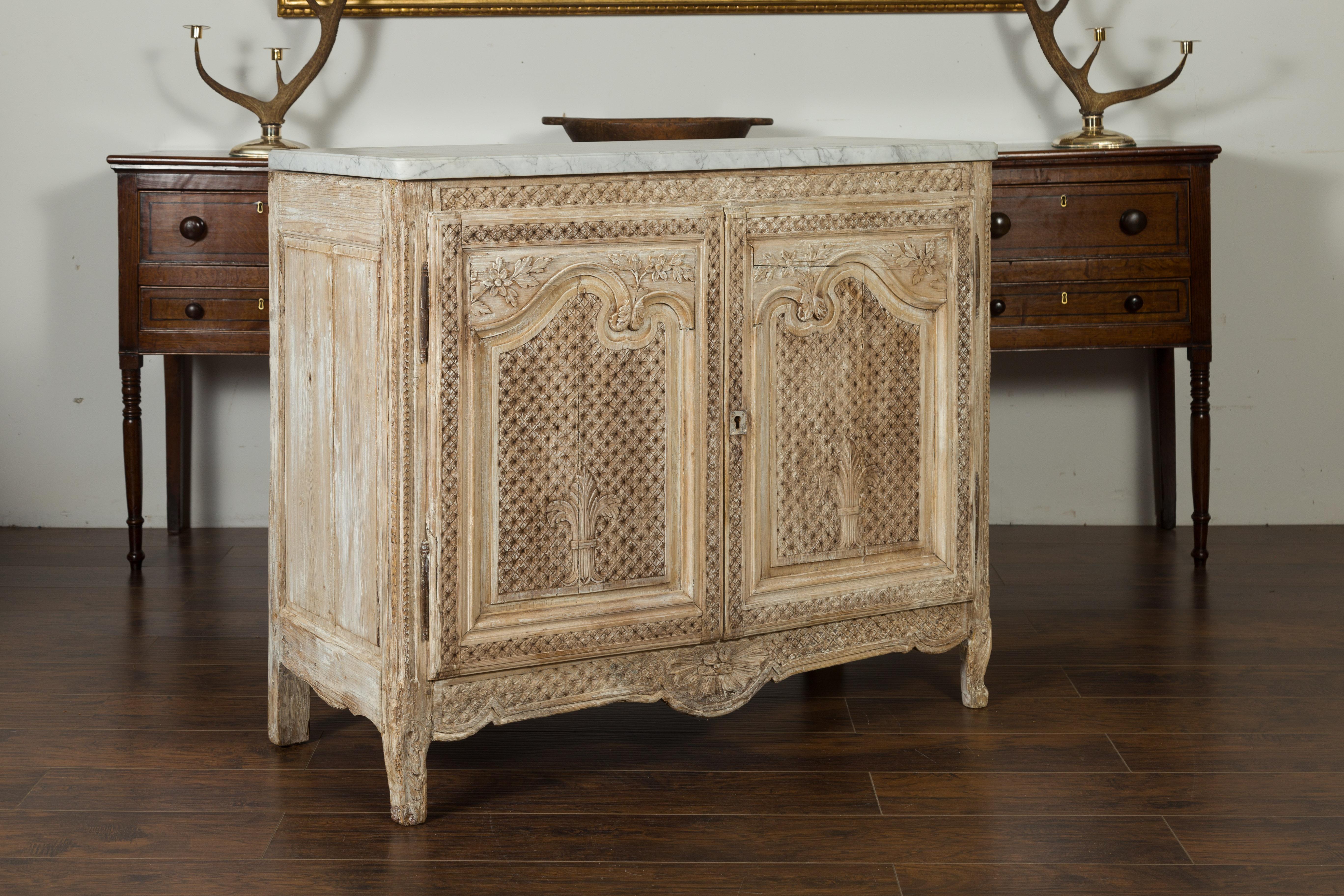Anglo-Indian 1820s Bleached and Carved Pine Buffet with White Marble Top 7